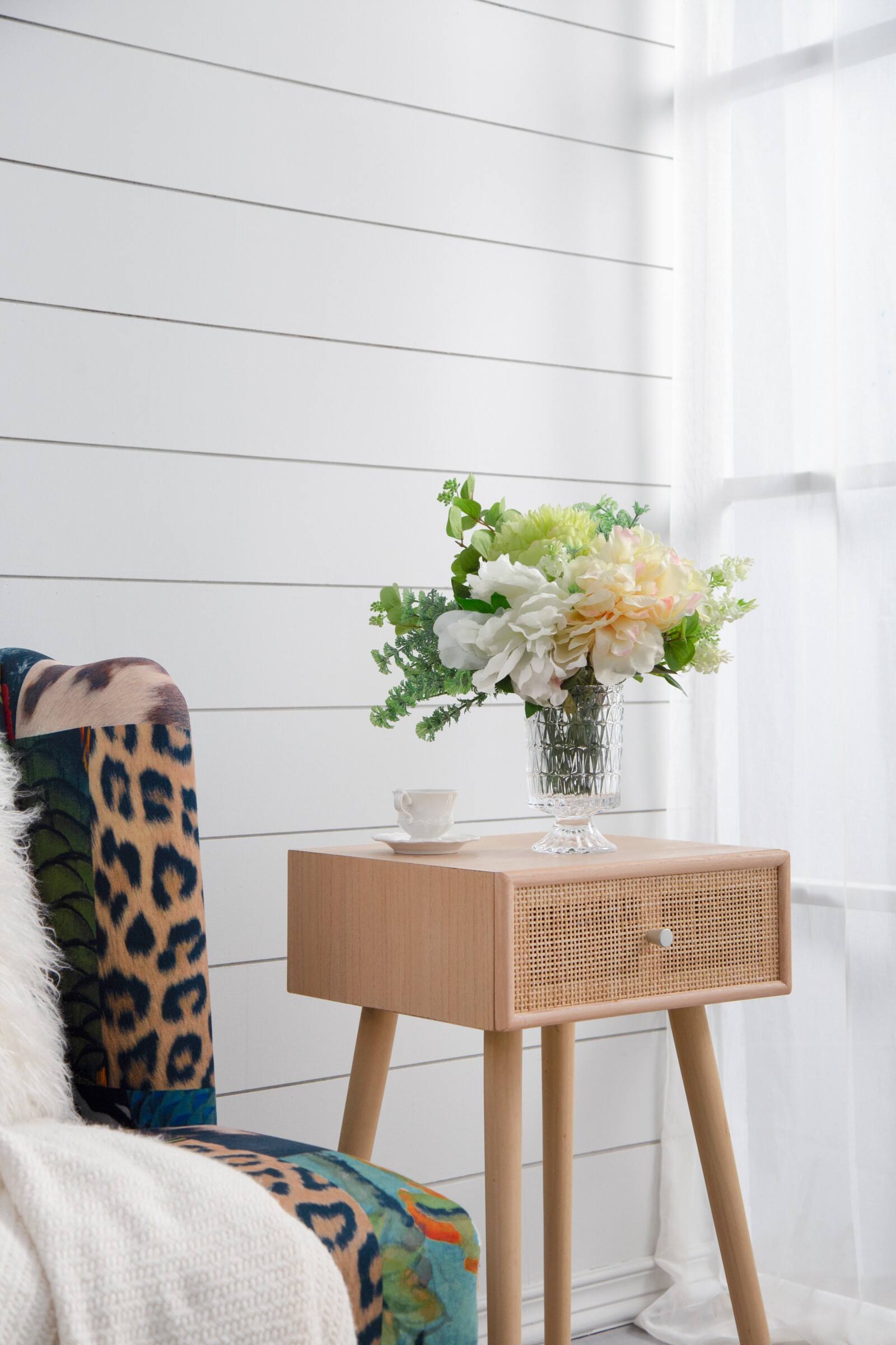 Alt View 7. Glintex - 14 Inch Faux Peony Stem with Pink-Tinged Petals, Lifelike Fabric and Plastic Design for Elegant Home Floral Arrangements - White+Pink.