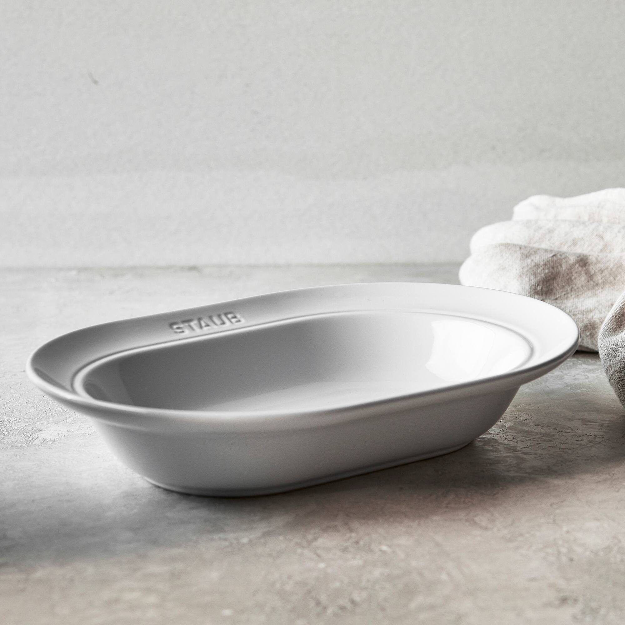 Alt View 1. Staub - Staub Ceramic Dinnerware 10-inch Oval Serving Dish - White - White.