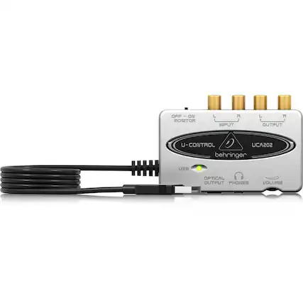 OFF - ON MONITOR
L R INPUT
L R OUTPUT
U-CONTROL
UCA202
behringer
USB
OPTICAL OUTPUT
PHONES
VOLUME
