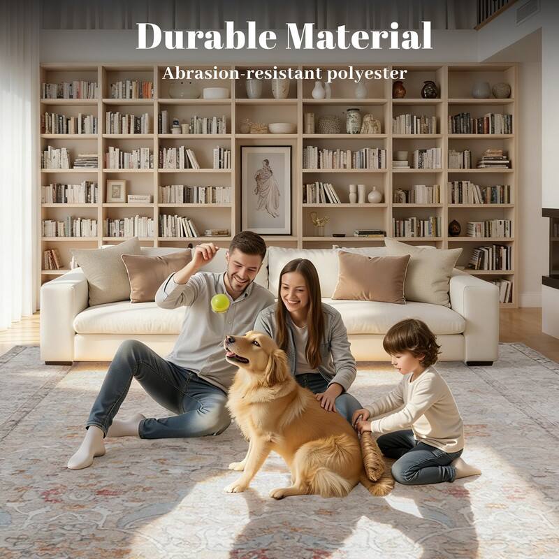 Durable Material  
Abrasion-resistant polyester