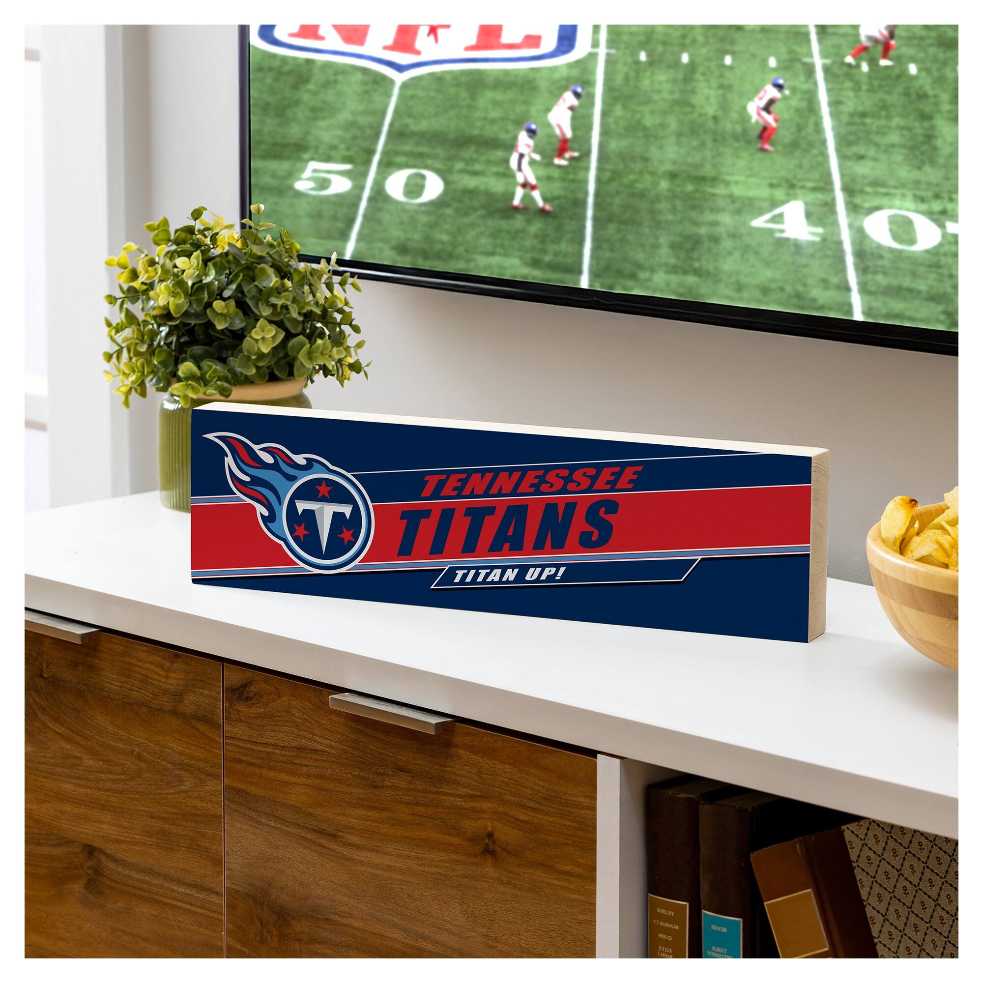 TENNESSEE TITANS  
TITAN UP!