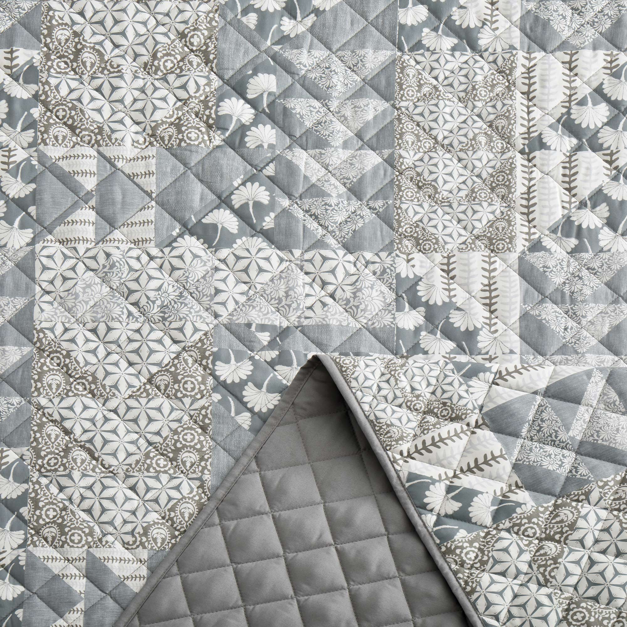 Back. Nest - Peace Nest Soft Printed Coverlet Set Floral Geometric Bedspread Modern Reversible Quilt and Shams Set - Patina.