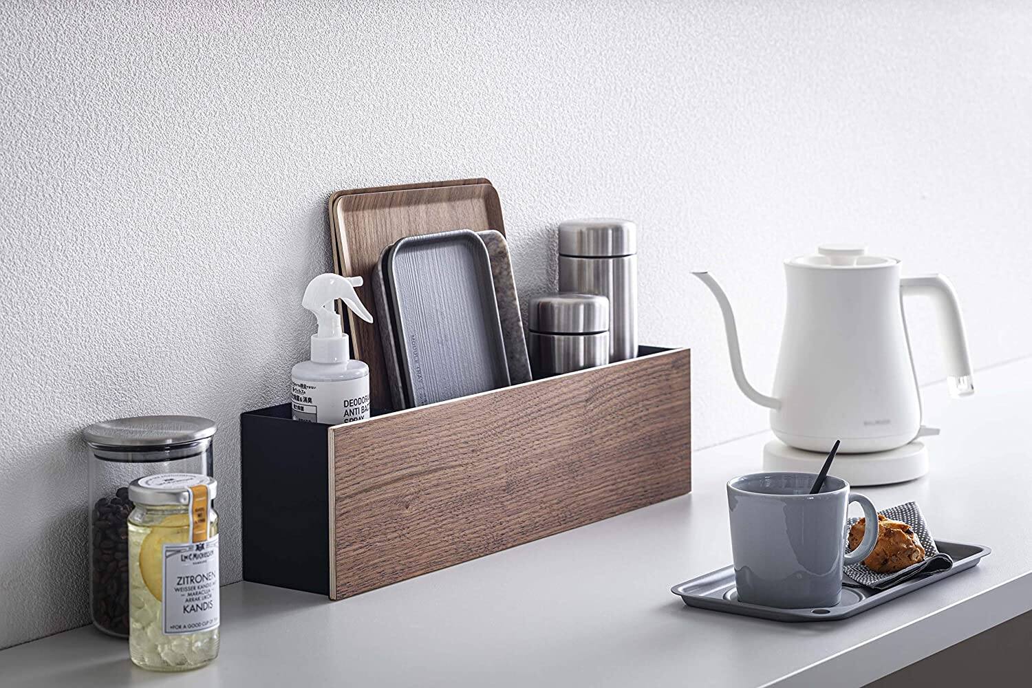 K 3 CHE DEODOR ANTI B4 COOn MOOUC 1 X LCR ZITRONE wedder MARACU ABACINO KANDS

Corrected text:
K 3 CHE DEODOR ANTI B4 COON MOUC 1 X LCR ZITRONE wedder MARACU ABACINO KANDS