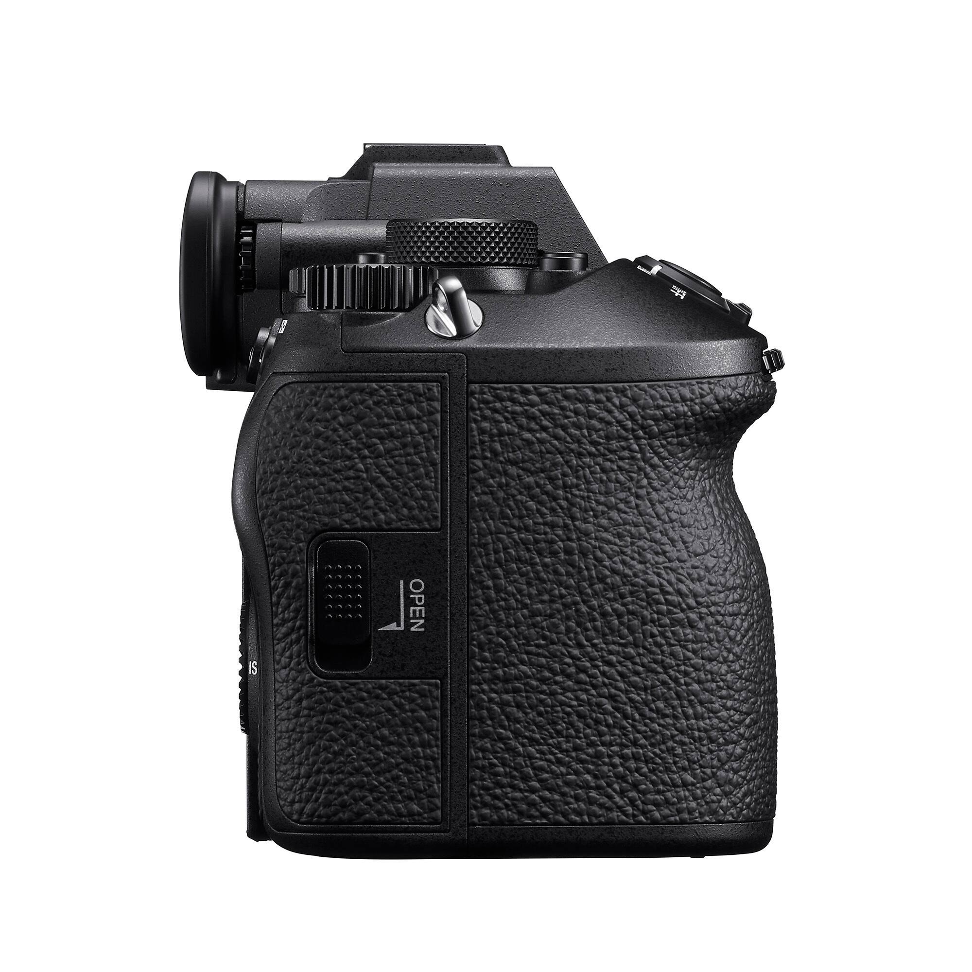 Back. Sony - Sony a9 III Mirrorless Camera with FE 24-70mm f/2.8 GM II Lens Bundle.