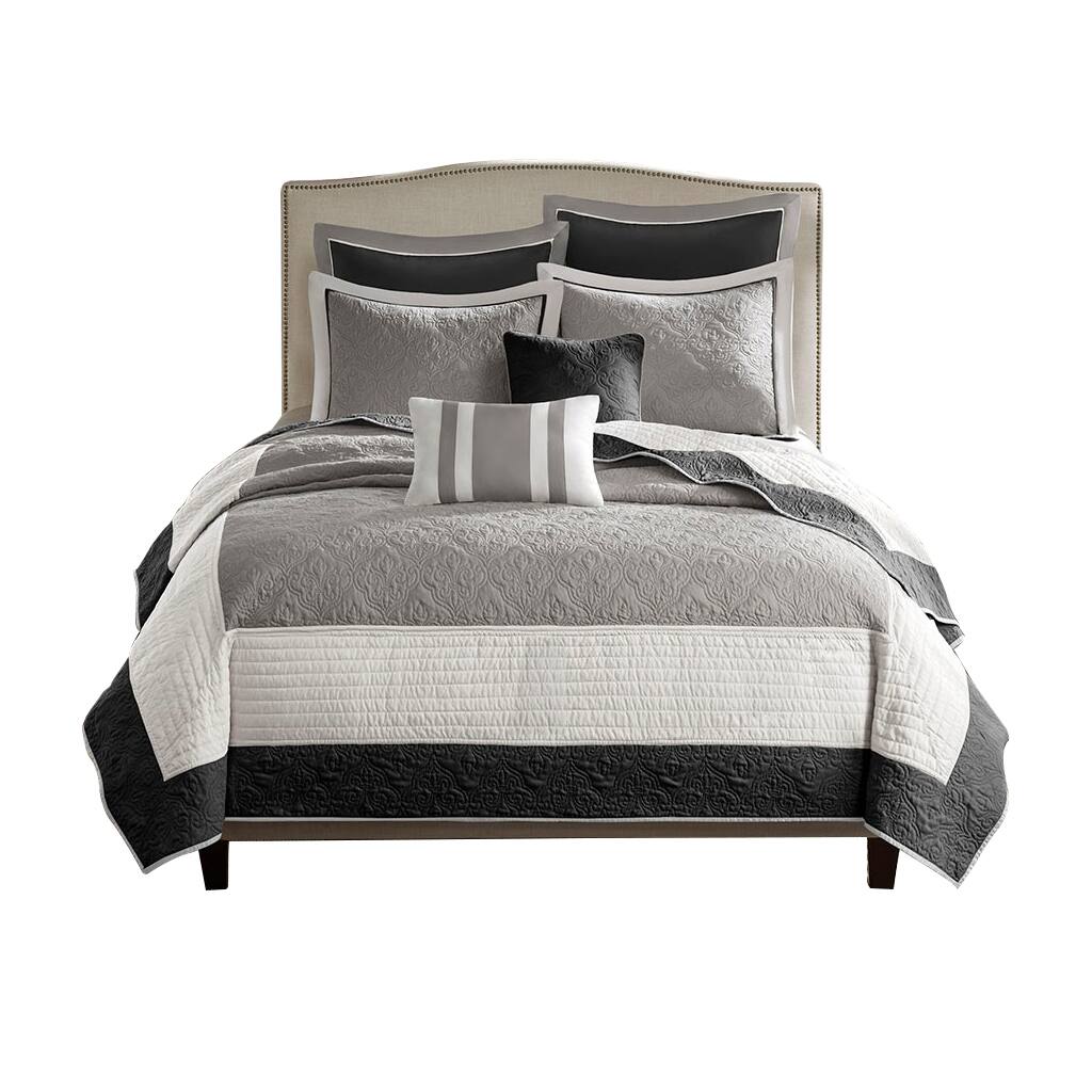 Front. Gracie Mills - Gracie Mills Colby 7-Piece Quilt Set with Euro Shams and Cozy Throw Pillows - Black.