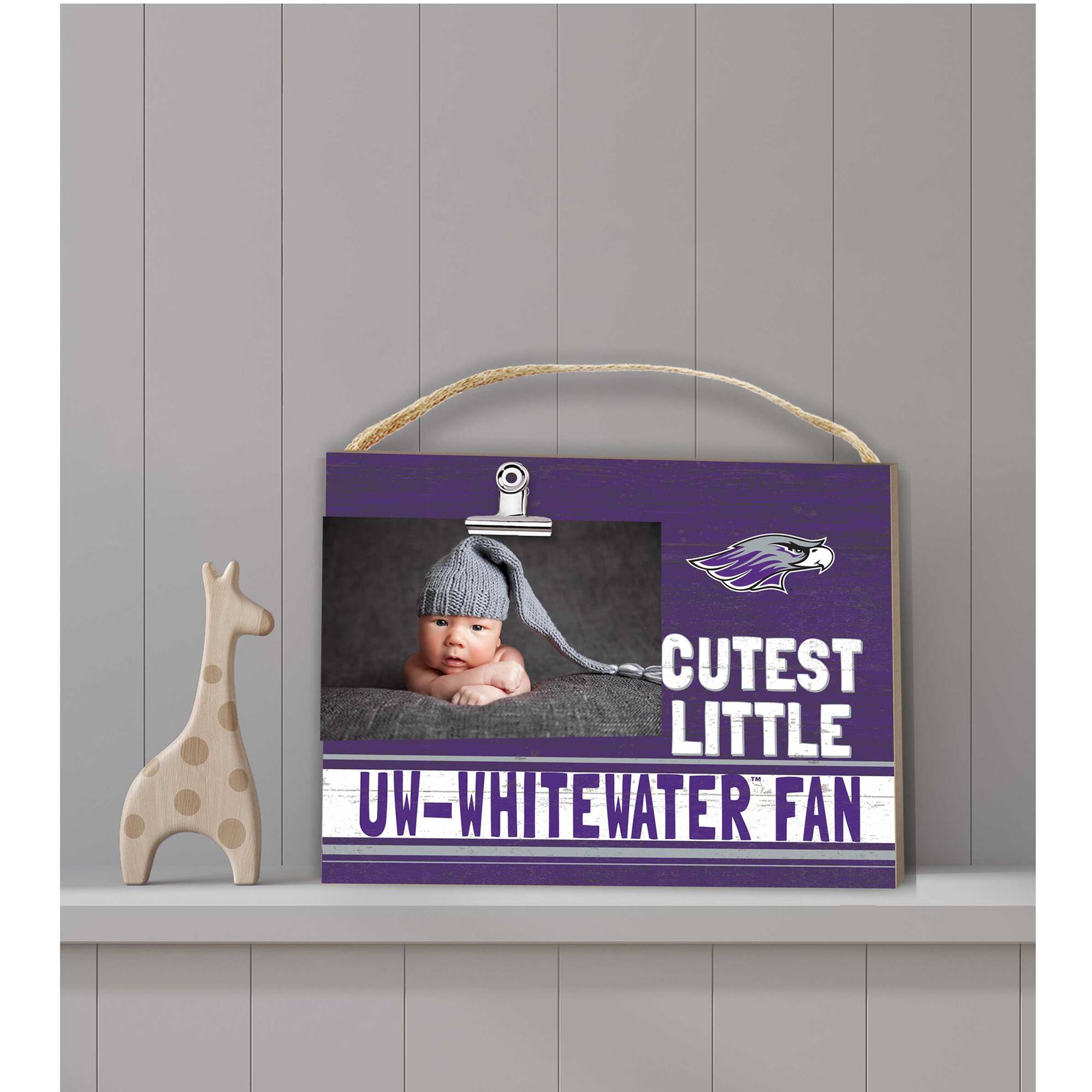 A CUTEST LITTLE UW-WHITEWATER FAN