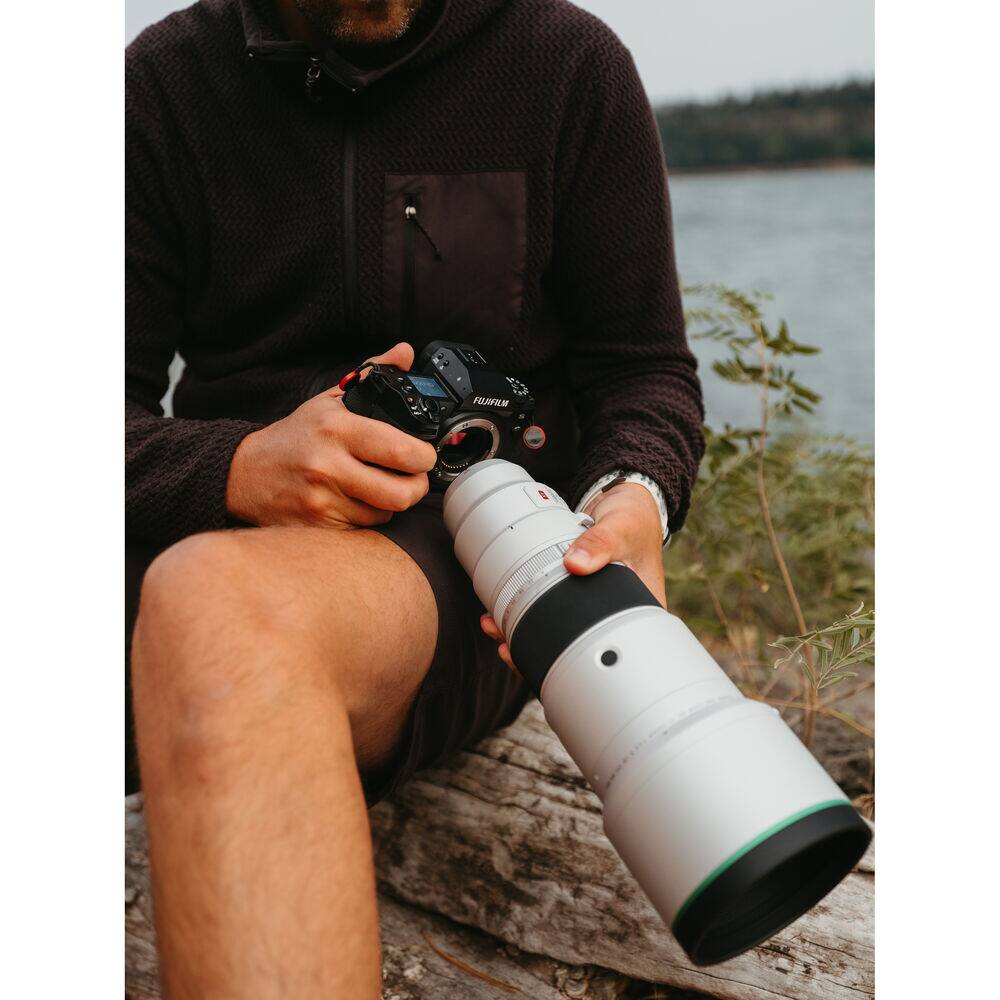 Alt View 6. Fujifilm - FUJIFILM XF 500mm f/5.6 R LM OIS WR Lens + Cleaning kit + Backpack + More.