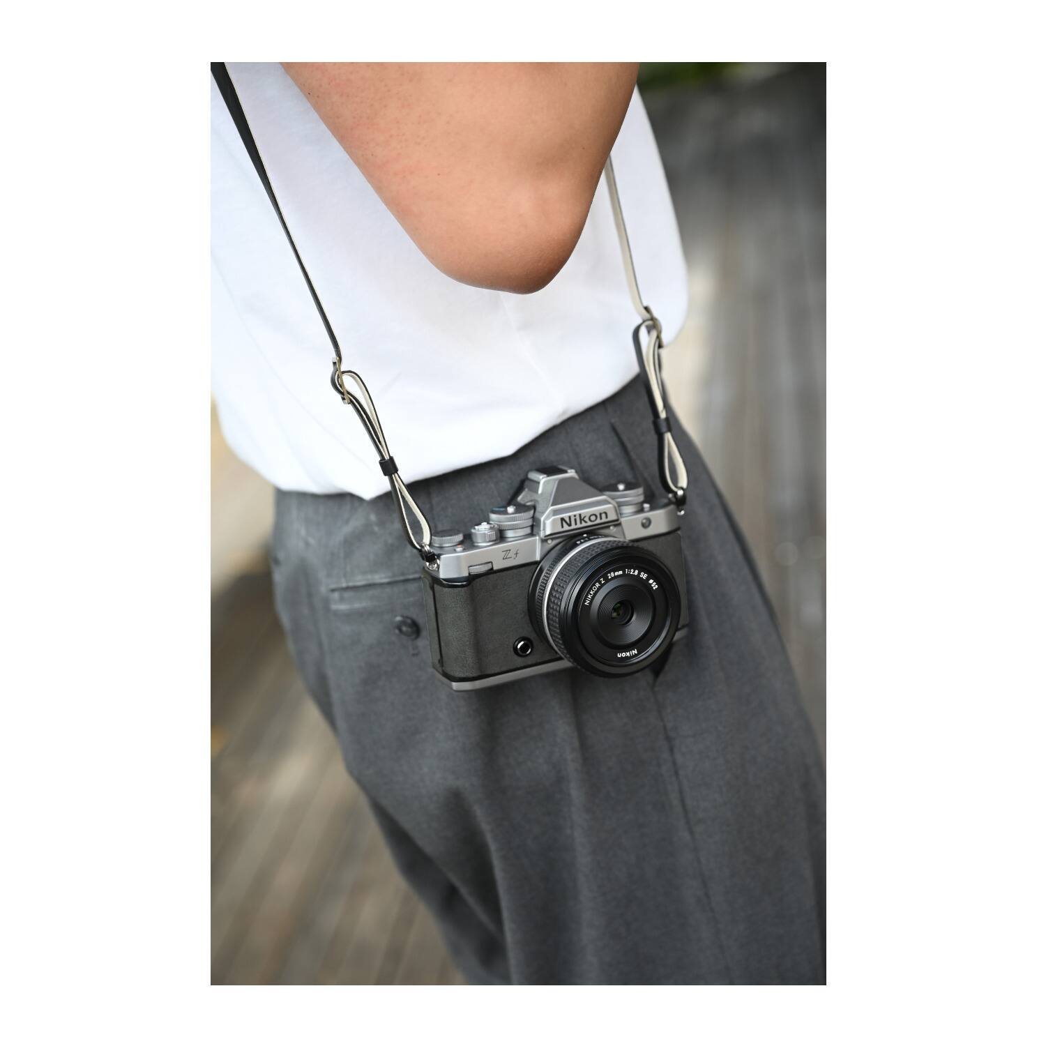 Left. Nikon - Nikon Zf 24.5MP Full Frame Mirrorless Camera (Silver & Stone Gray).