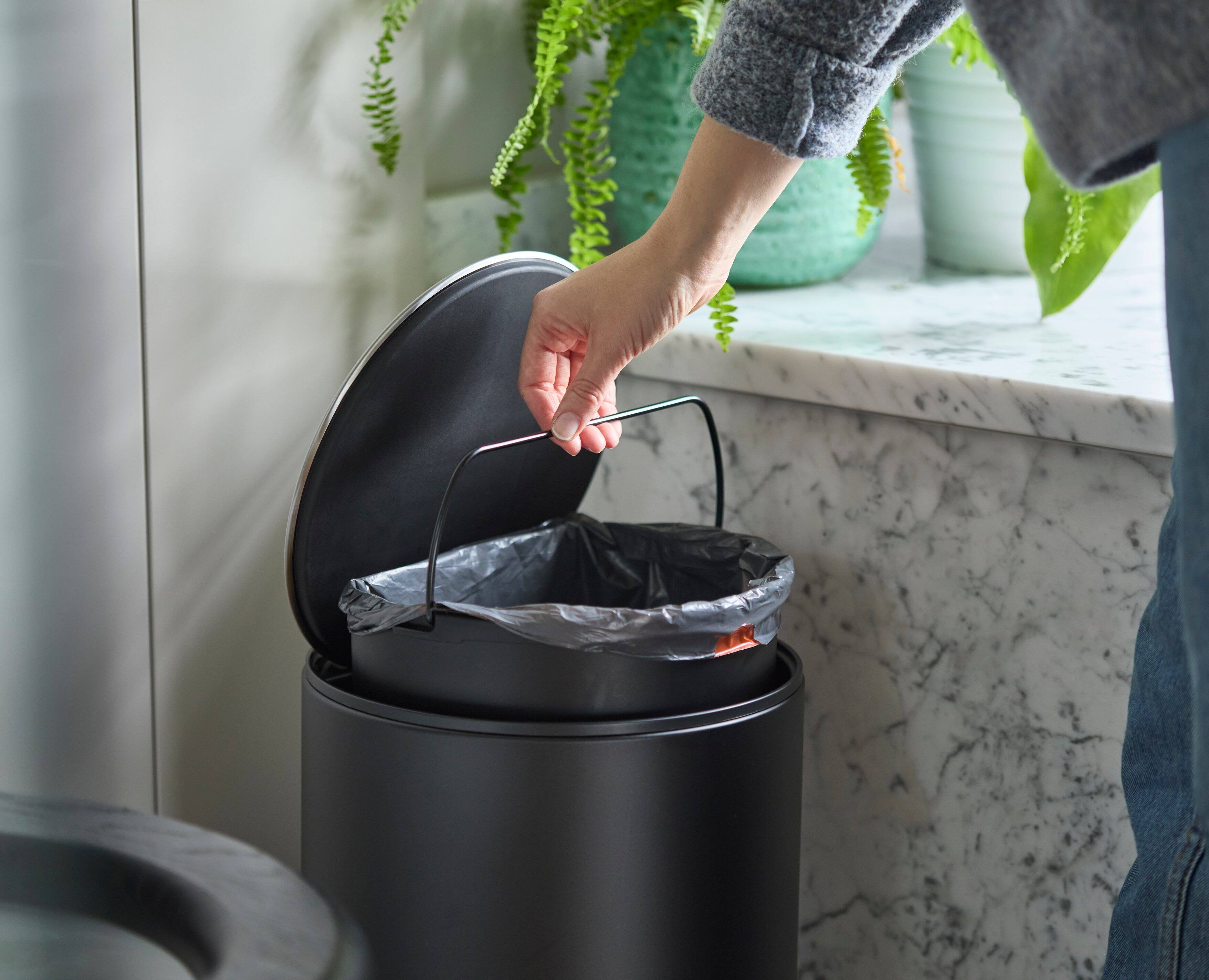 Alt View 4. Joseph Joseph - Arc 10-liter Easy-push Pedal Trash Can - Carbon Black.