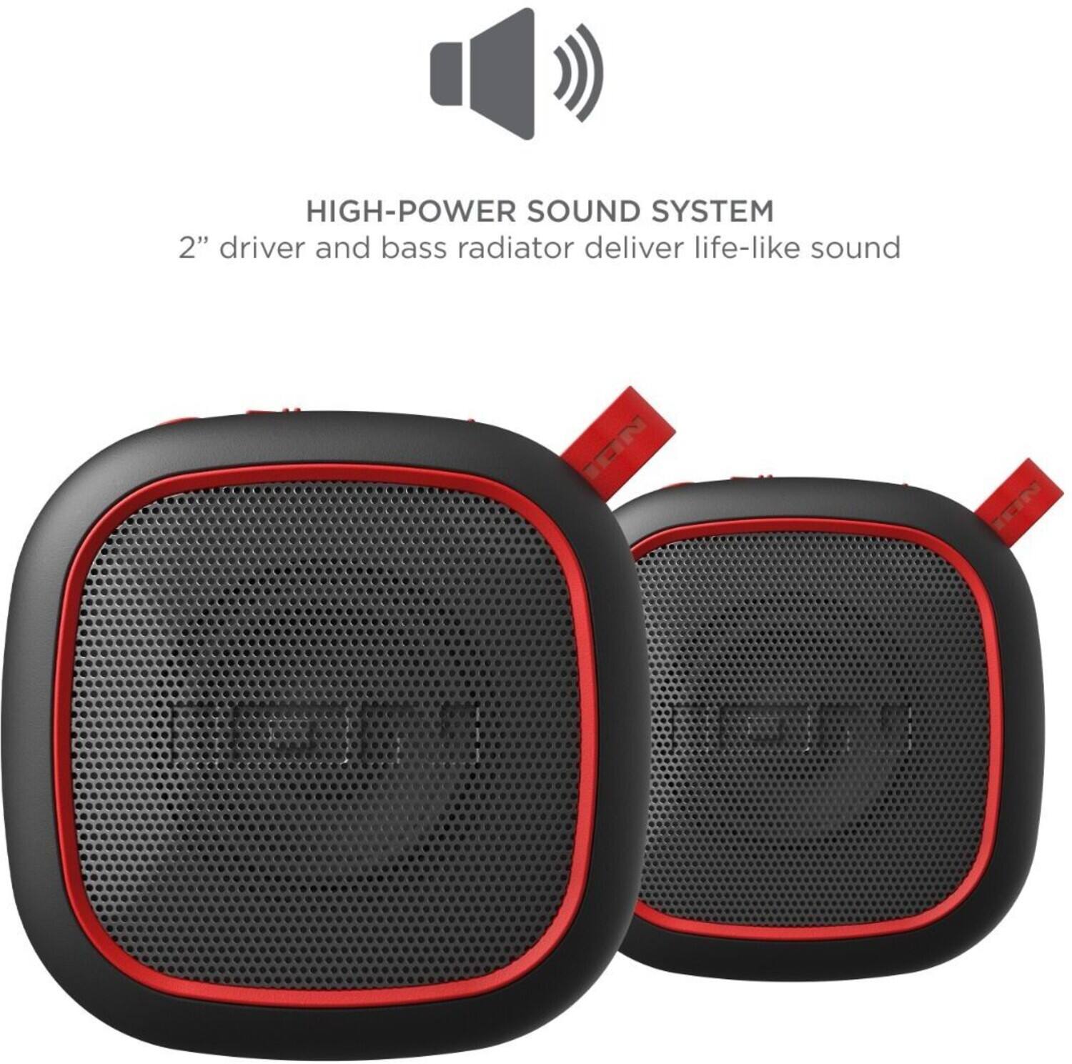 HIGH-POWER SOUND SYSTEM  
2" driver and bass radiator deliver life-like sound