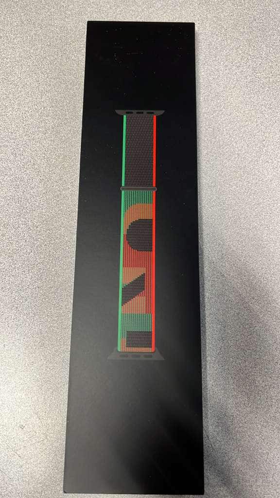 Apple - Watch Bank SPORT LOOP 45MM WATCH BAND UNITYMQTJ3AM/A - Black