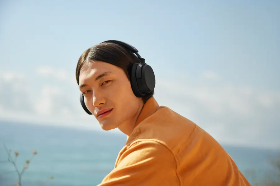 Alt View 18. Sennheiser - ACCENTUM Wireless Bluetooth Around-the-ear Headphones – Hybrid Noise Cancelling (ANC), All-Day Comfort - Black.