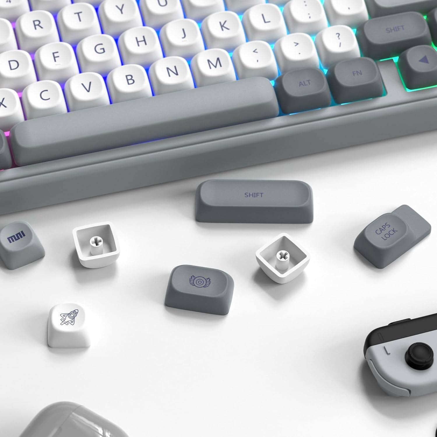 * D K R F C T G V Y H B O J N K M L < : : > ALT ?  FN SHIFT SHIFT MAI CAPS LOCK