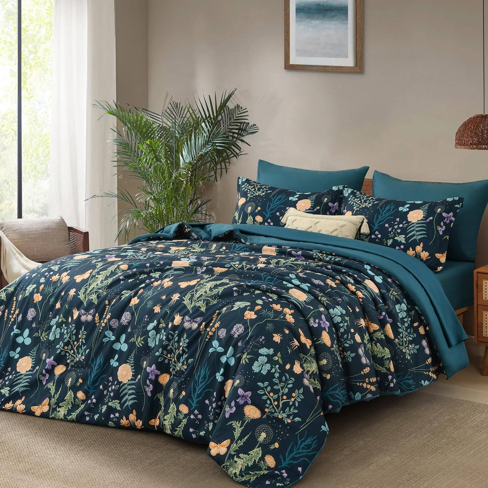 Left. PO3TICJUNKI3 - 7 Piece Peacock Floral Comforter Set Botanical Flowers Bedding Bed In A Bag Soft Microfiber Complete With - Peacock Blue-Queen (90"x90").