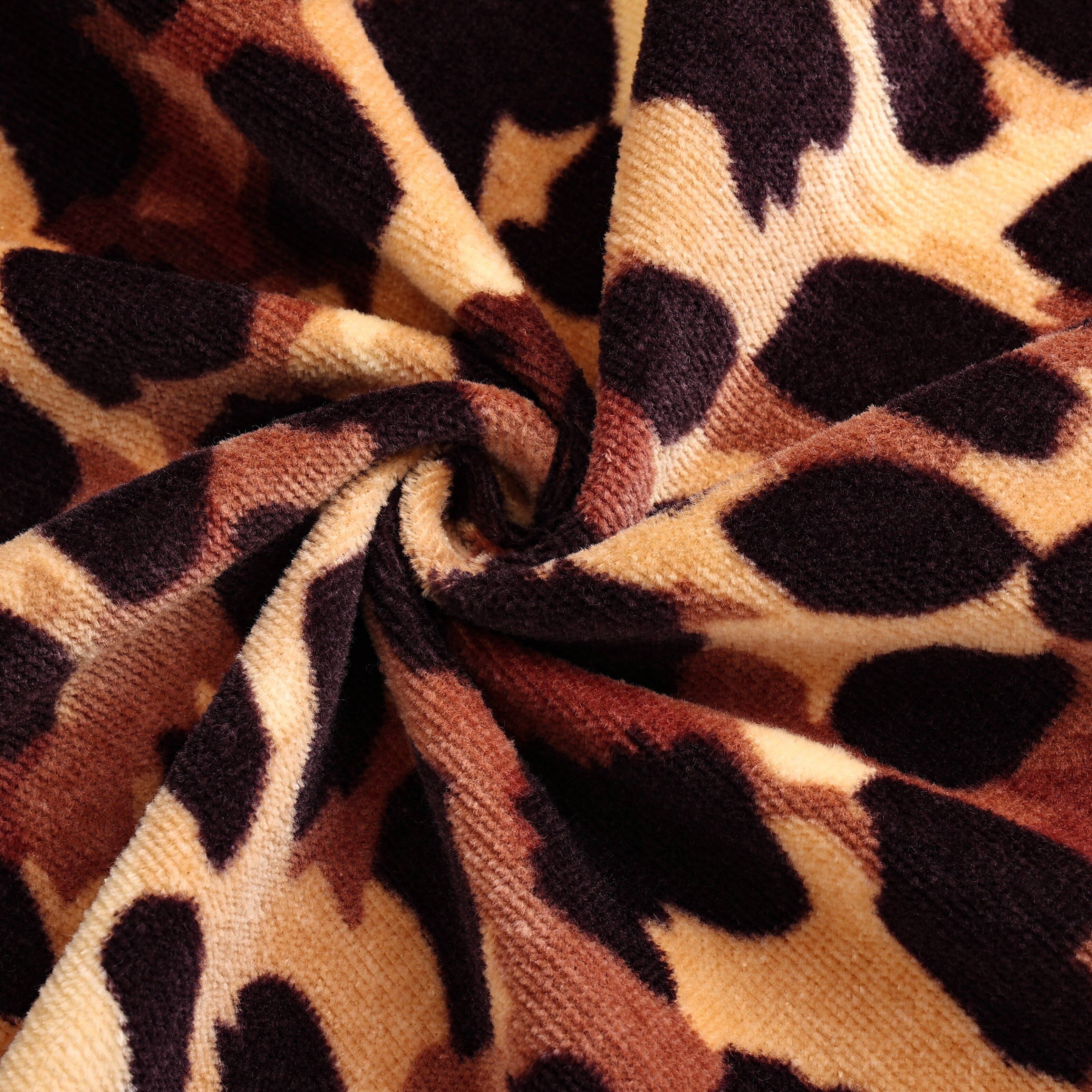Left. Von Dutch - Von Dutch Iconic Y2K 100% Cotton 30"x60" Beach Towel | Leopard - Leopard.
