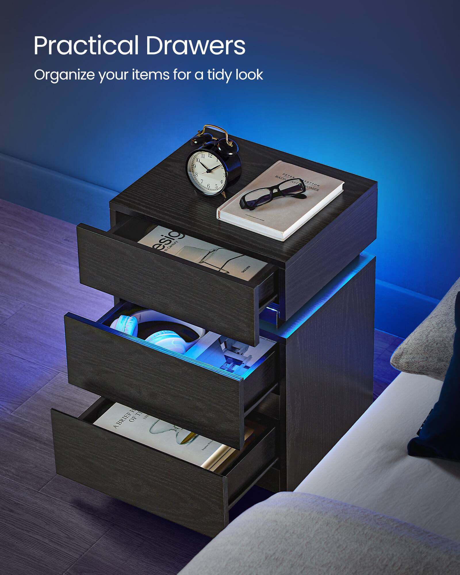Practical Drawers  
Organize your items for a tidy look