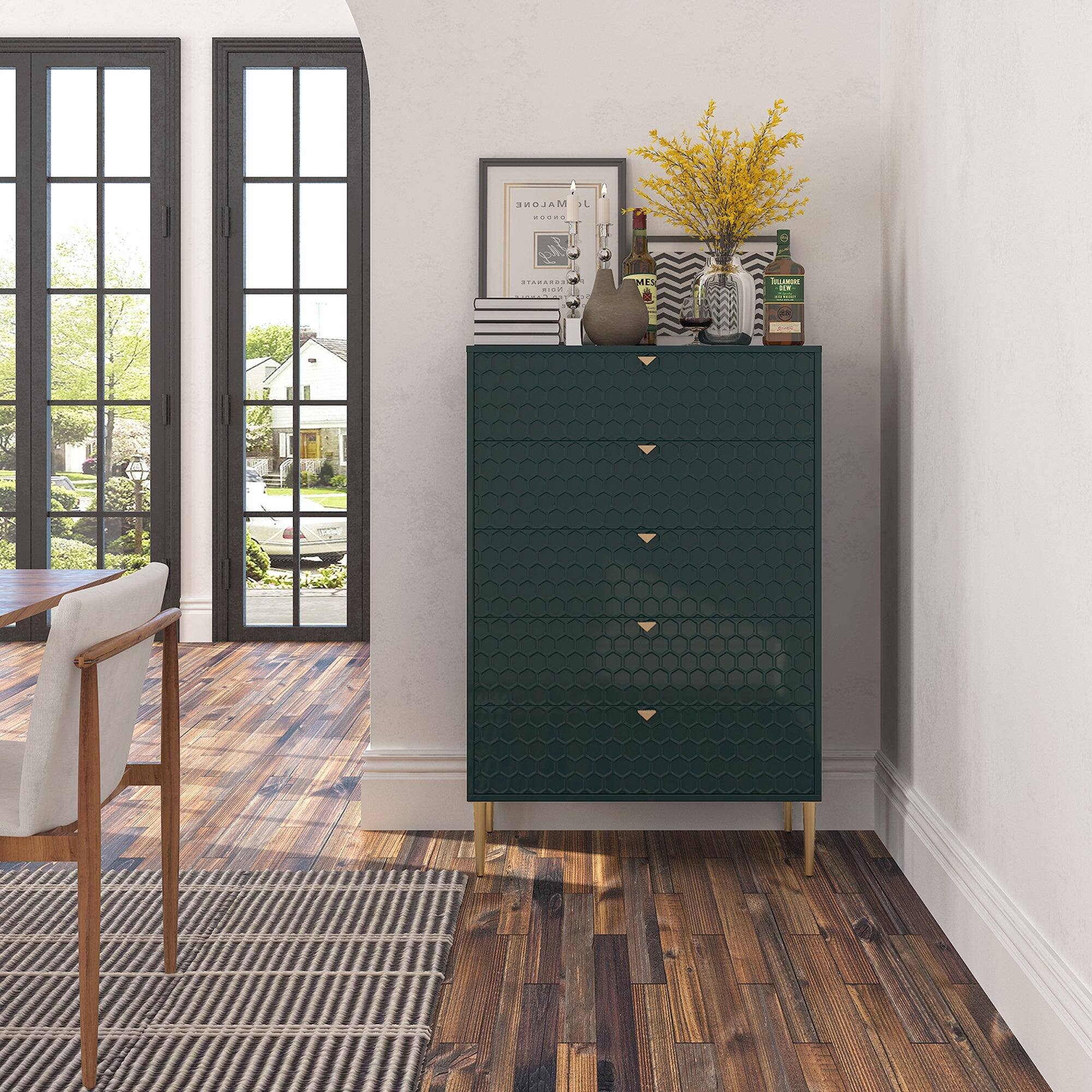 MALONE L

... ME

Fi.