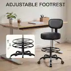 ADJUSTABLE FOOTREST
8"