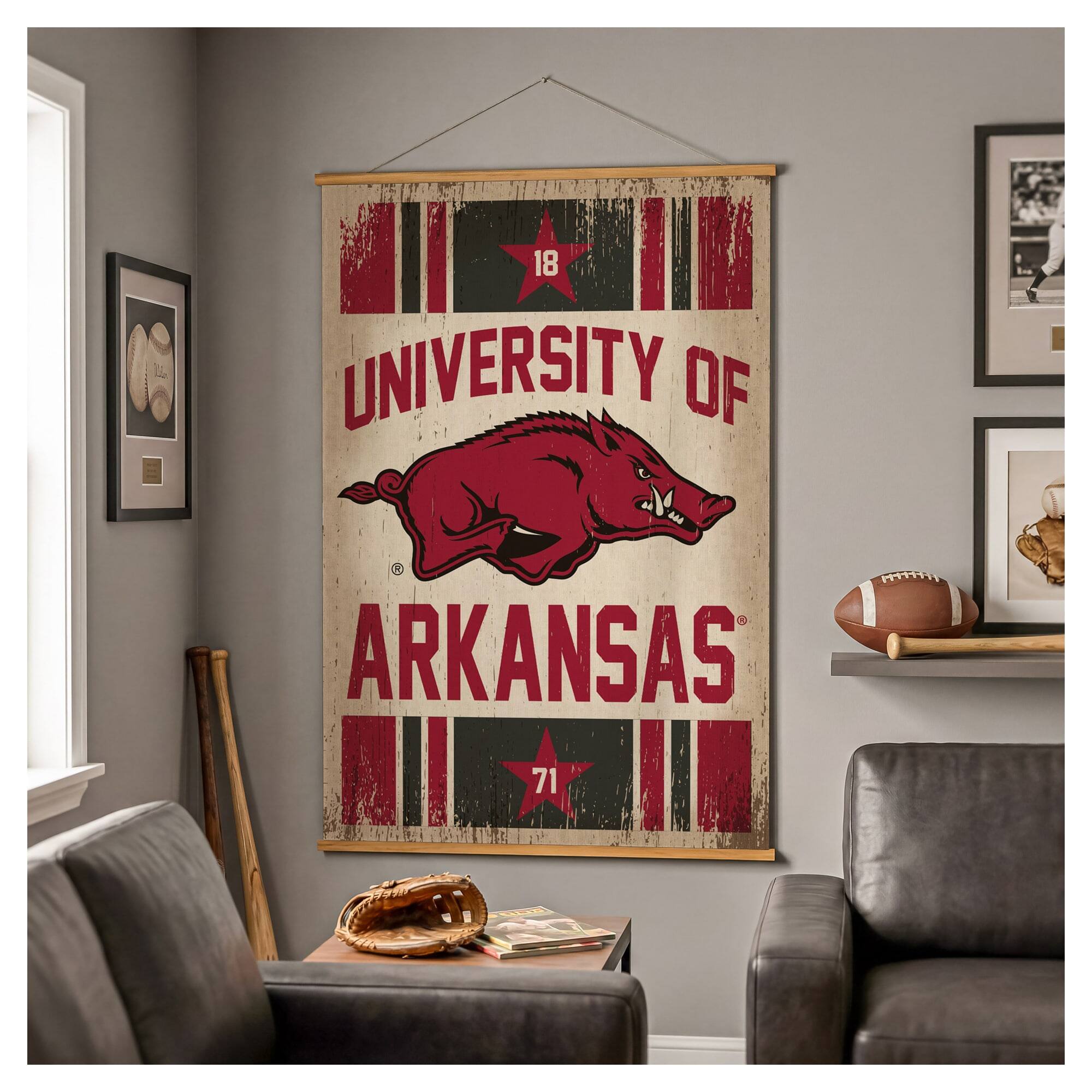 18 UNIVERSITY OF ARKANSAS 71