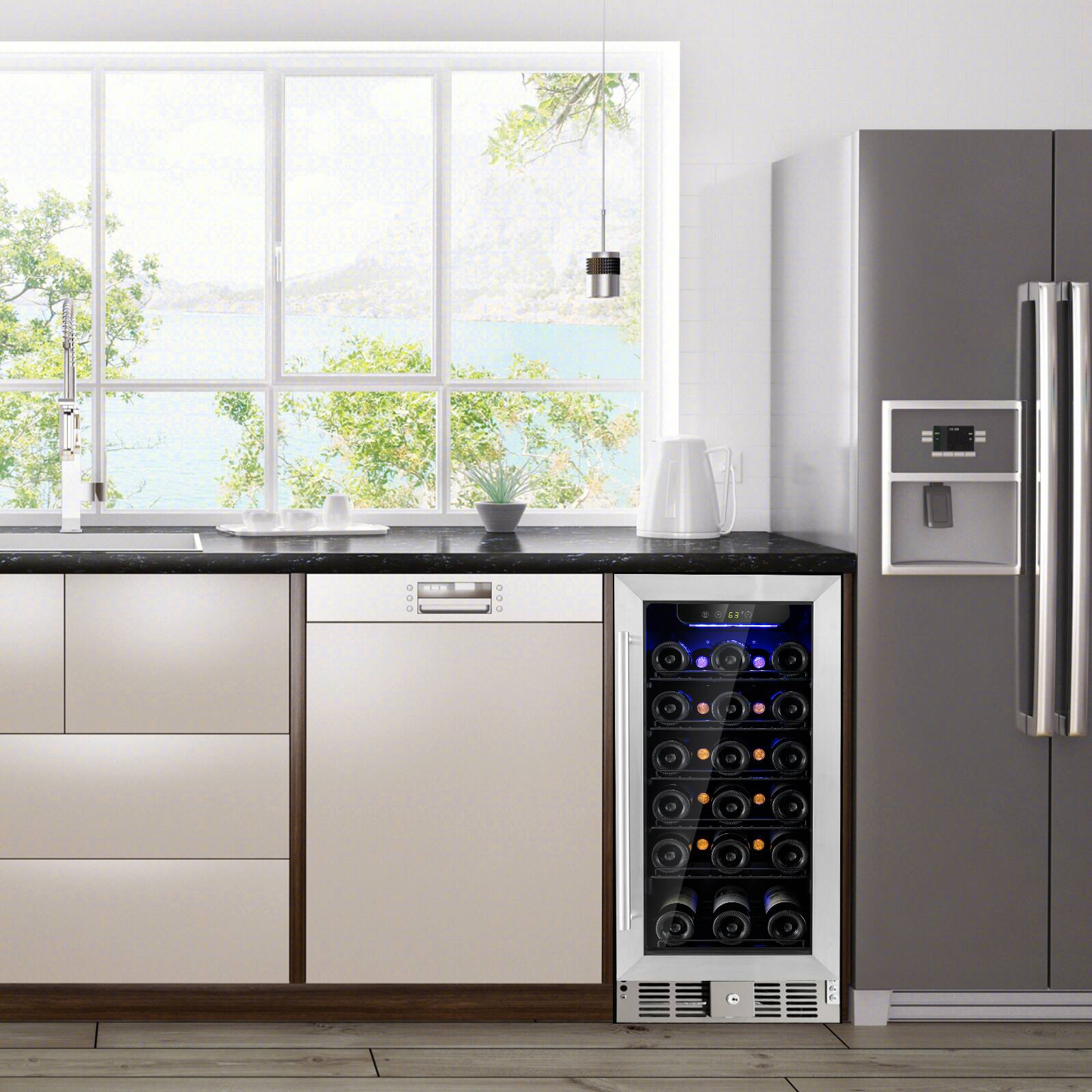 Angle. SKONYON - Compact Beverage Refrigerator with Adjustable Shelves 2.9 Cu Ft Capacity and Low Noise Cooling - Black.