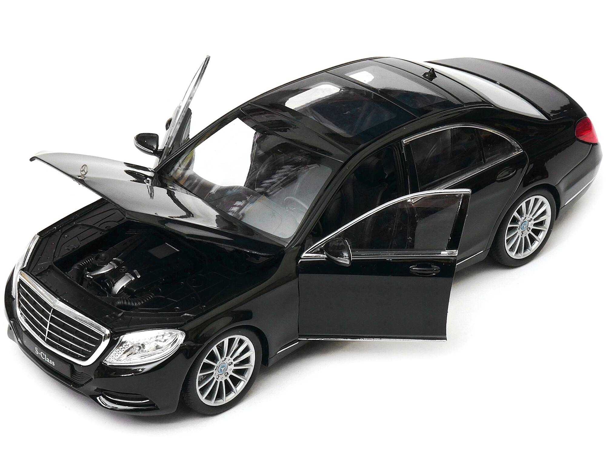 Angle. Welly - Mercedes Benz S Class with Sunroof Black "NEX Models" 1/24 Diecast Model Car by Welly - Black.