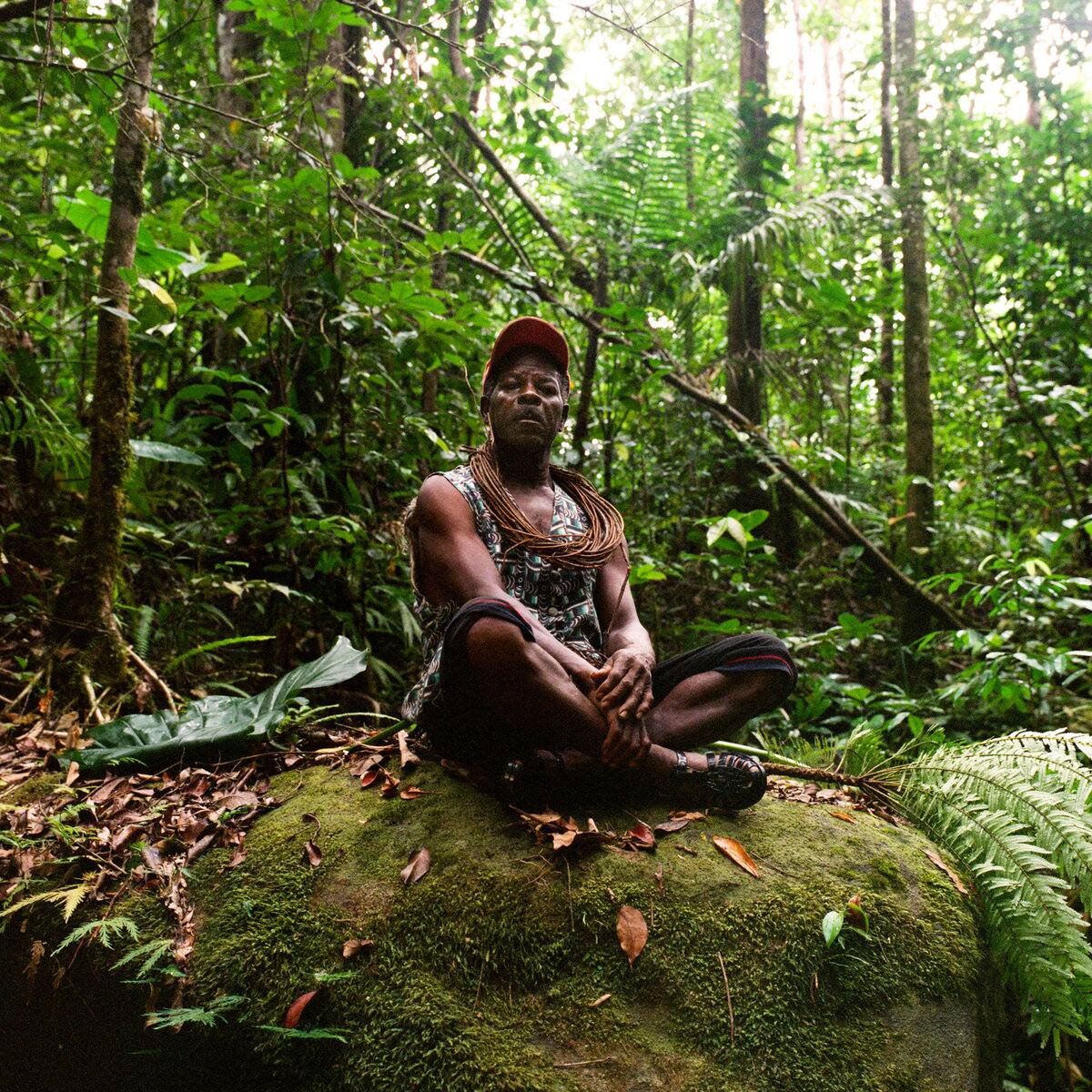 Front. Abri Cyclonique [LP].