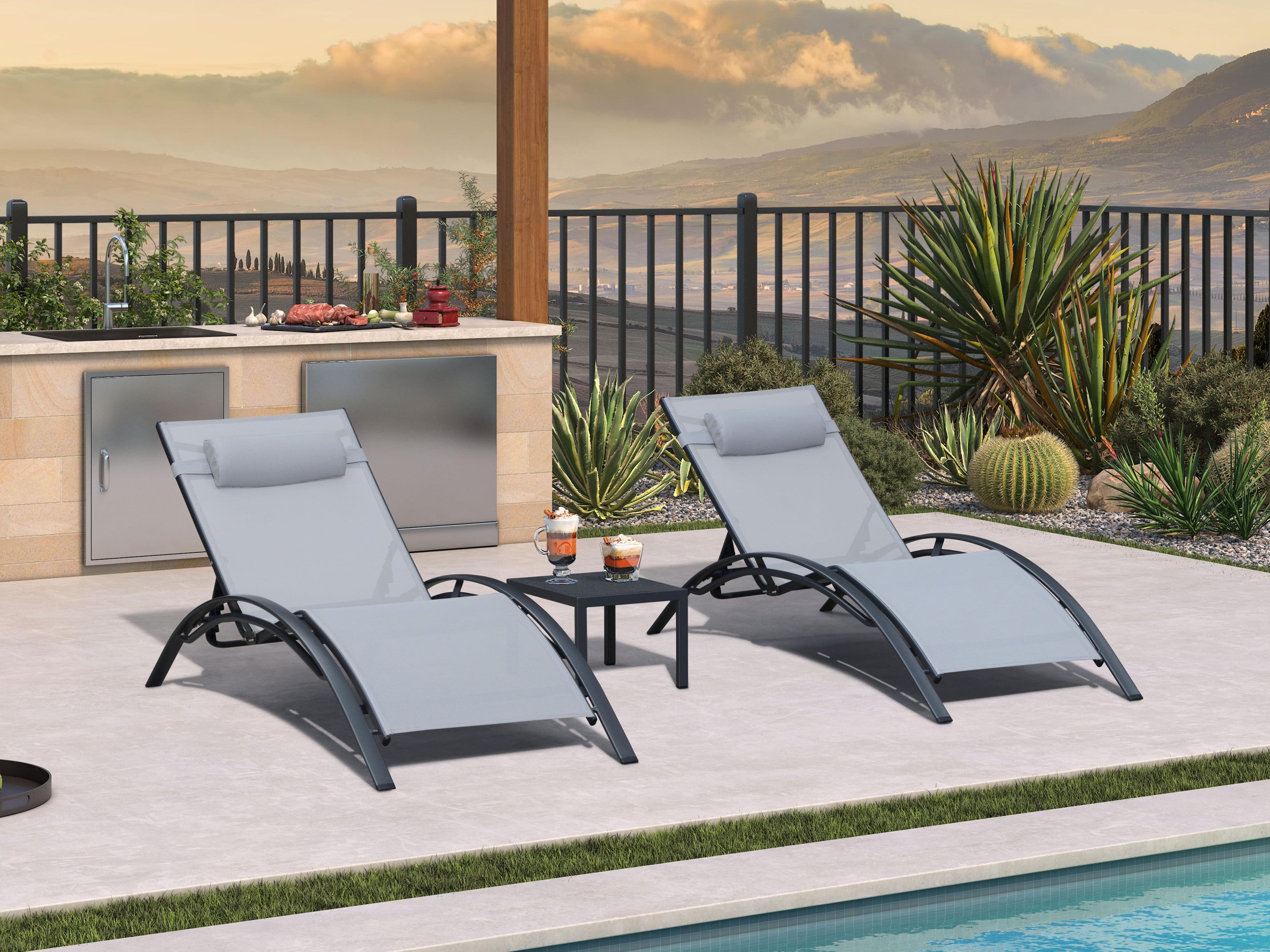 PURPLE LEAF - 3-Pieces Oversized Aluminum Outdoor Chaise Lounge Patio Lounge Chair with Side Table - Light Gray