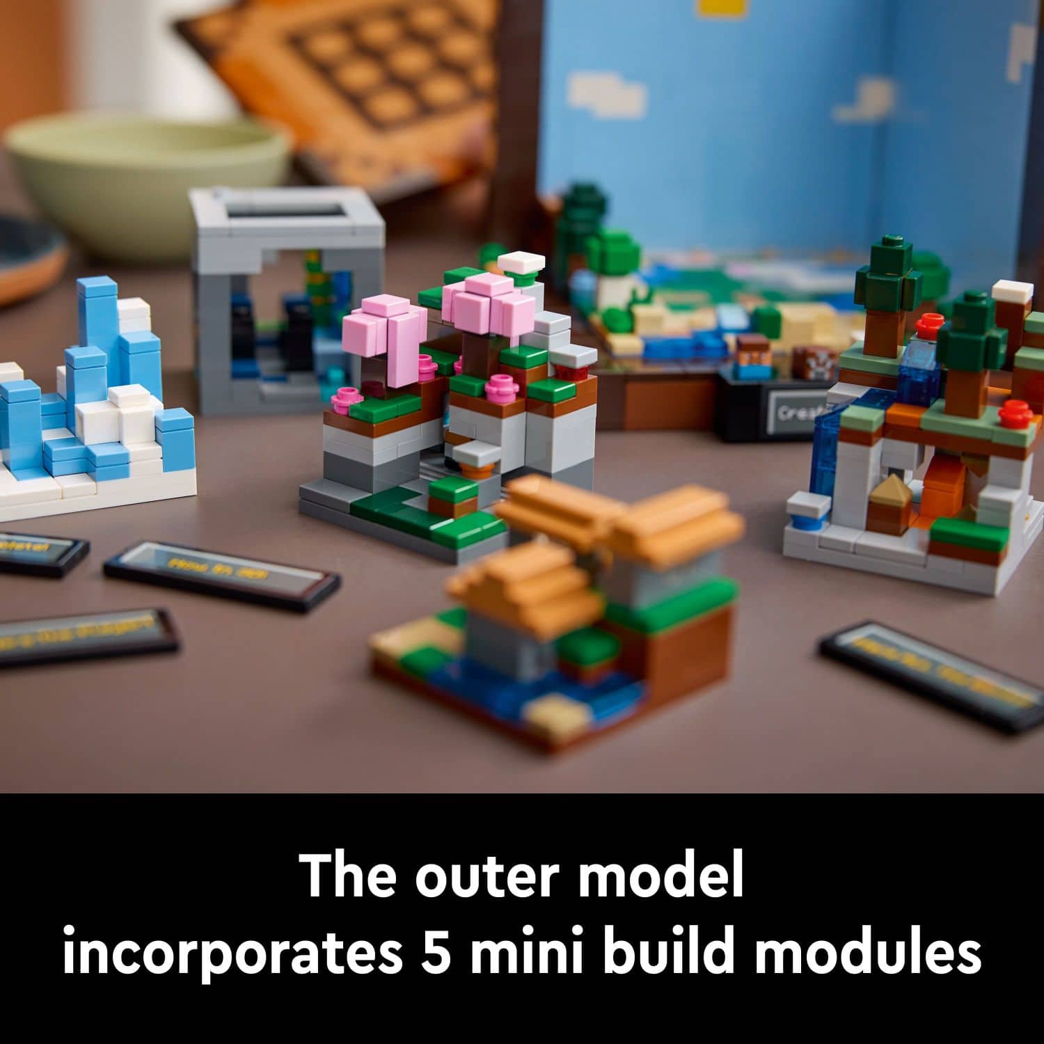 The outer model incorporates 5 mini build modules.