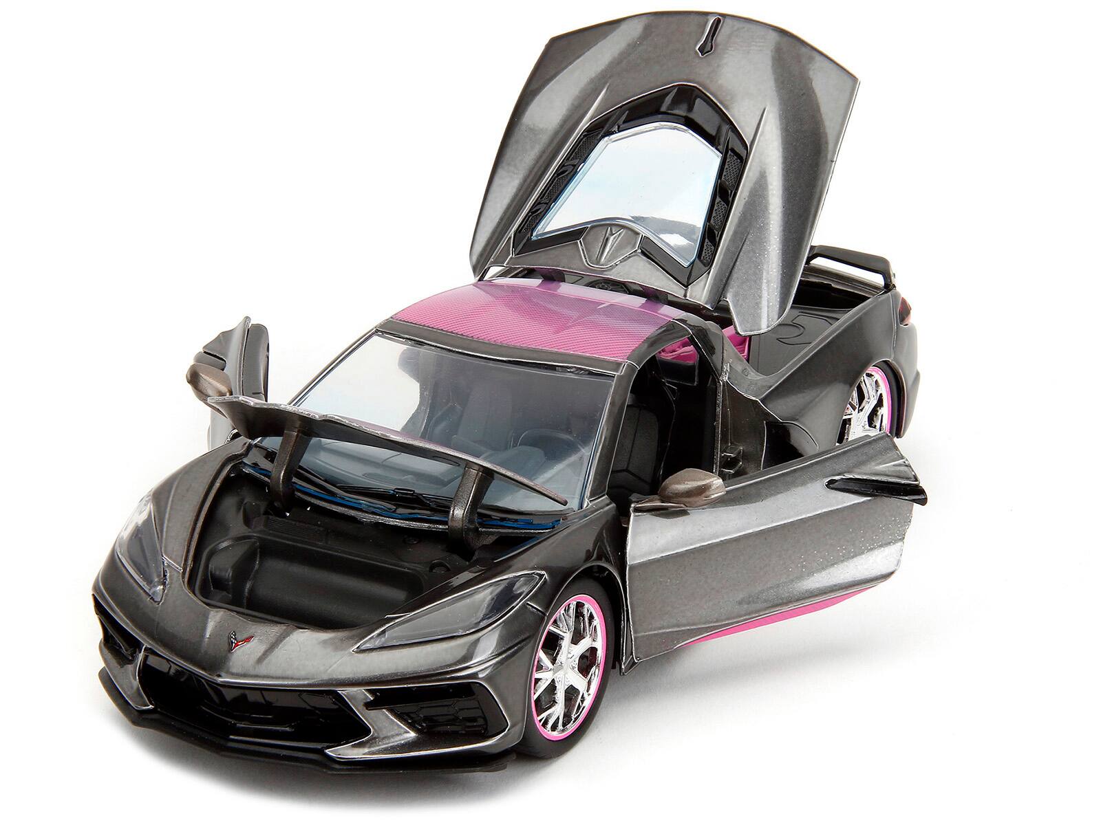 Angle. Jada - 2020 Chevrolet Corvette Stingray Gray Metallic with Pink Carbon Hood and Top "Pink Slips" Series 1/24 - Gray Metallic With Pink.