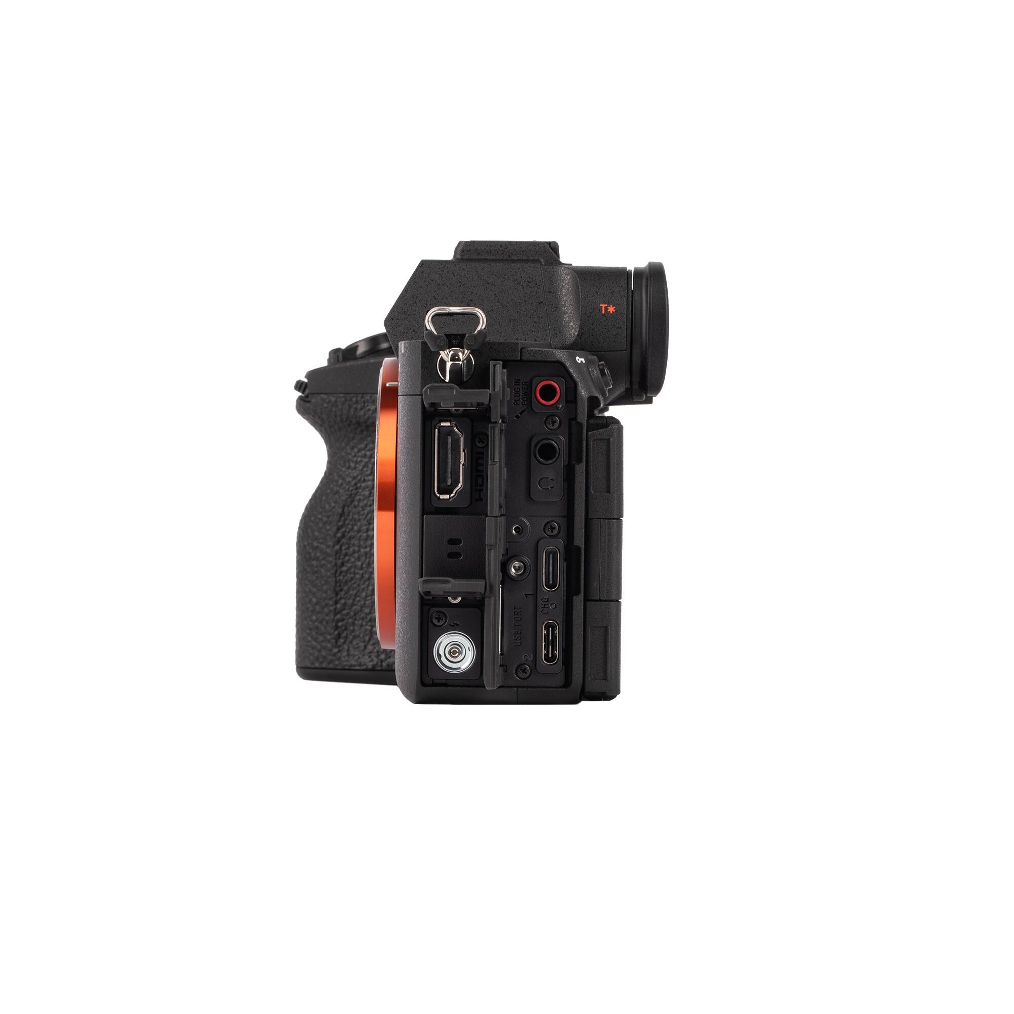 Alt View 5. Sony - Sony Alpha a7R VI Mirrorless Camera (ILCE-7RM6/B) Premium Full Frame Camera  + More.