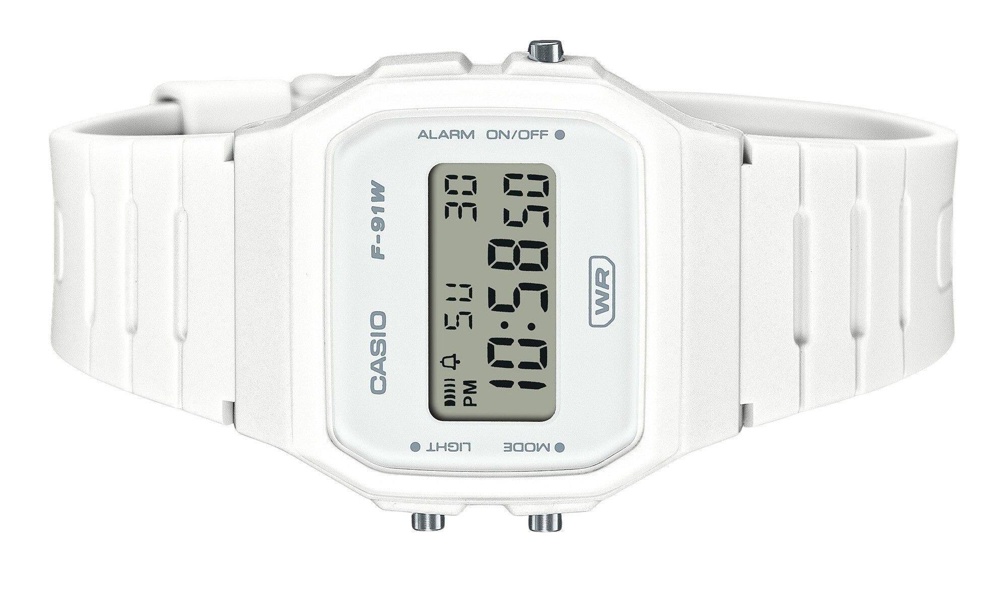 F-91W CASIO  
ALARM ON/OFF  
DE 05 10:58:50 PM  
LIGHT MODE  
WR