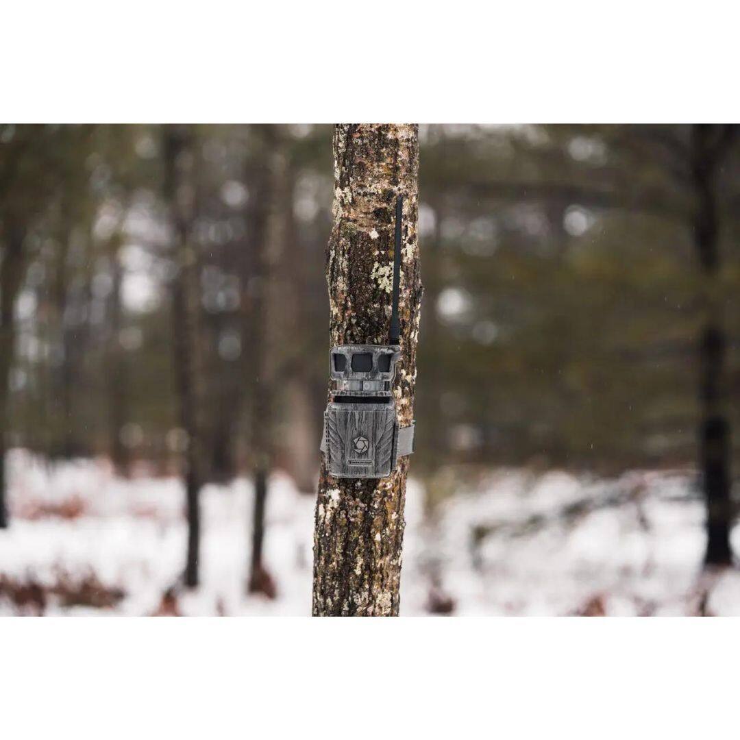 Angle. Revolve - REVOLVER PRO/ 40MP / 360 Degree CELLULAR TRAIL CAMERA.