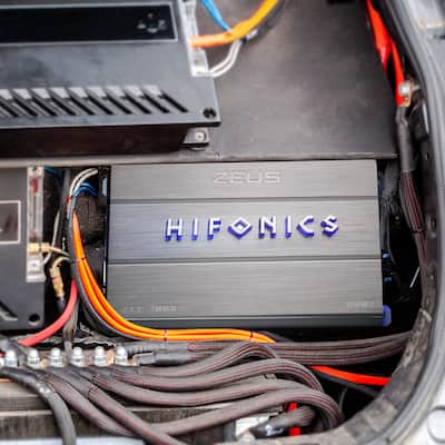 Hifonics ZXX 1000.4 1000 Watt 4 Channel Class A/B Bridgeable Car Hifonics ZXX 1000.4 1000 Watt 4 Channel Class A/B Bridgeable Car