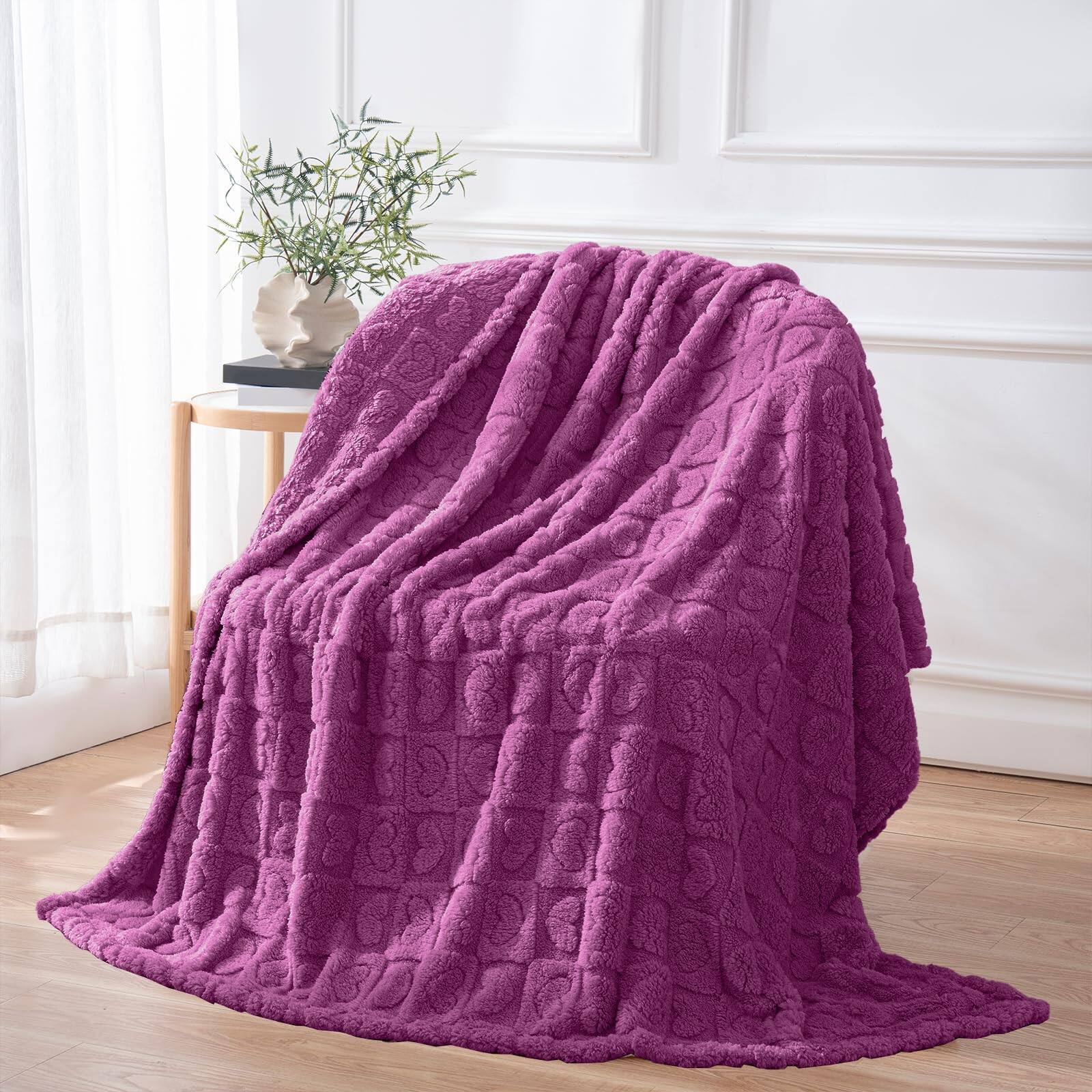 Left. Pacoar Cade - Super Soft Blanket With Heart Checkered Silky Flannel Fleece 3d Jacquard Decorative Fuzzy Blankets For Women And ( - Purple-60"x80".