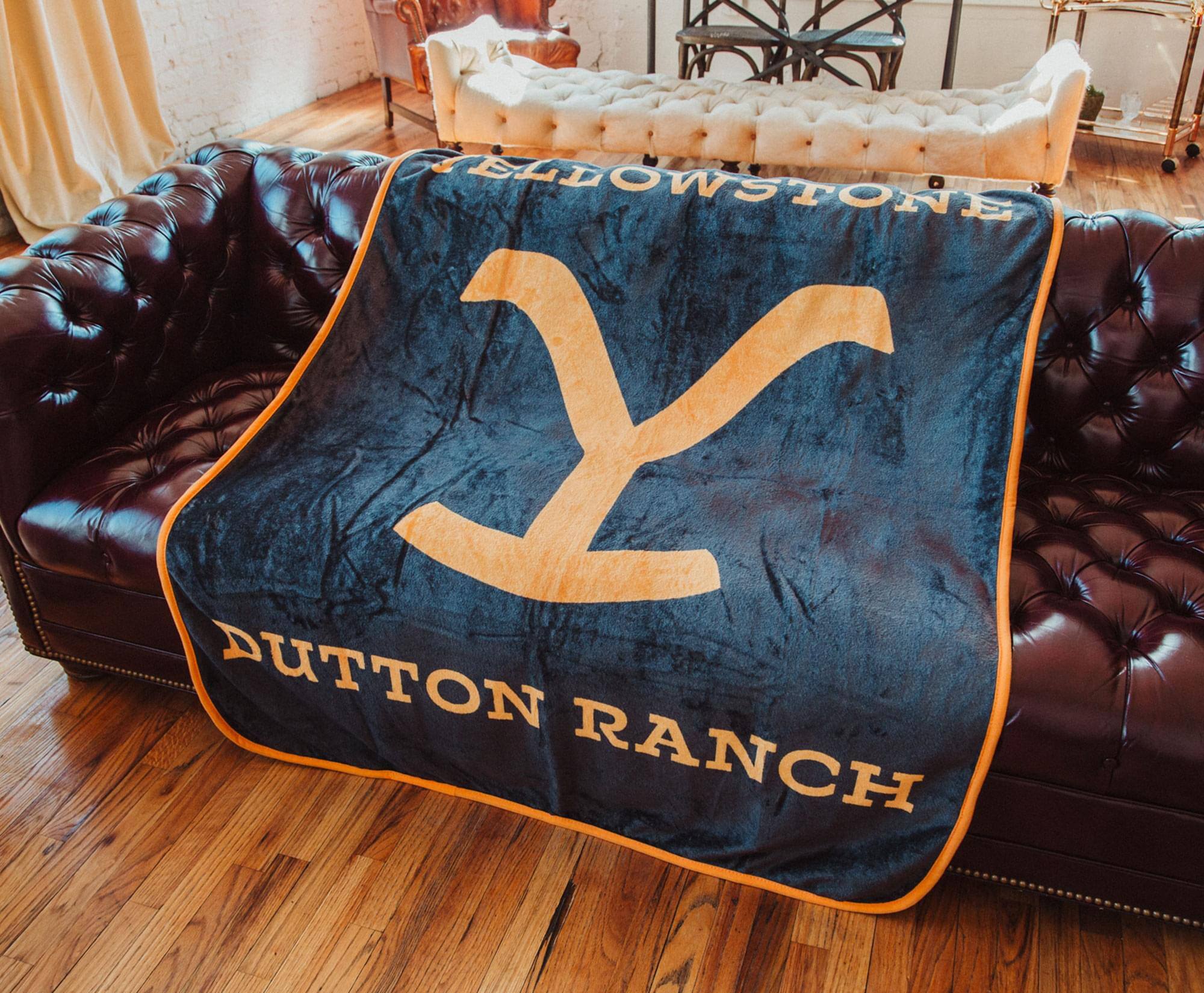 SELLOWSTONE  
DUTTON RANCH