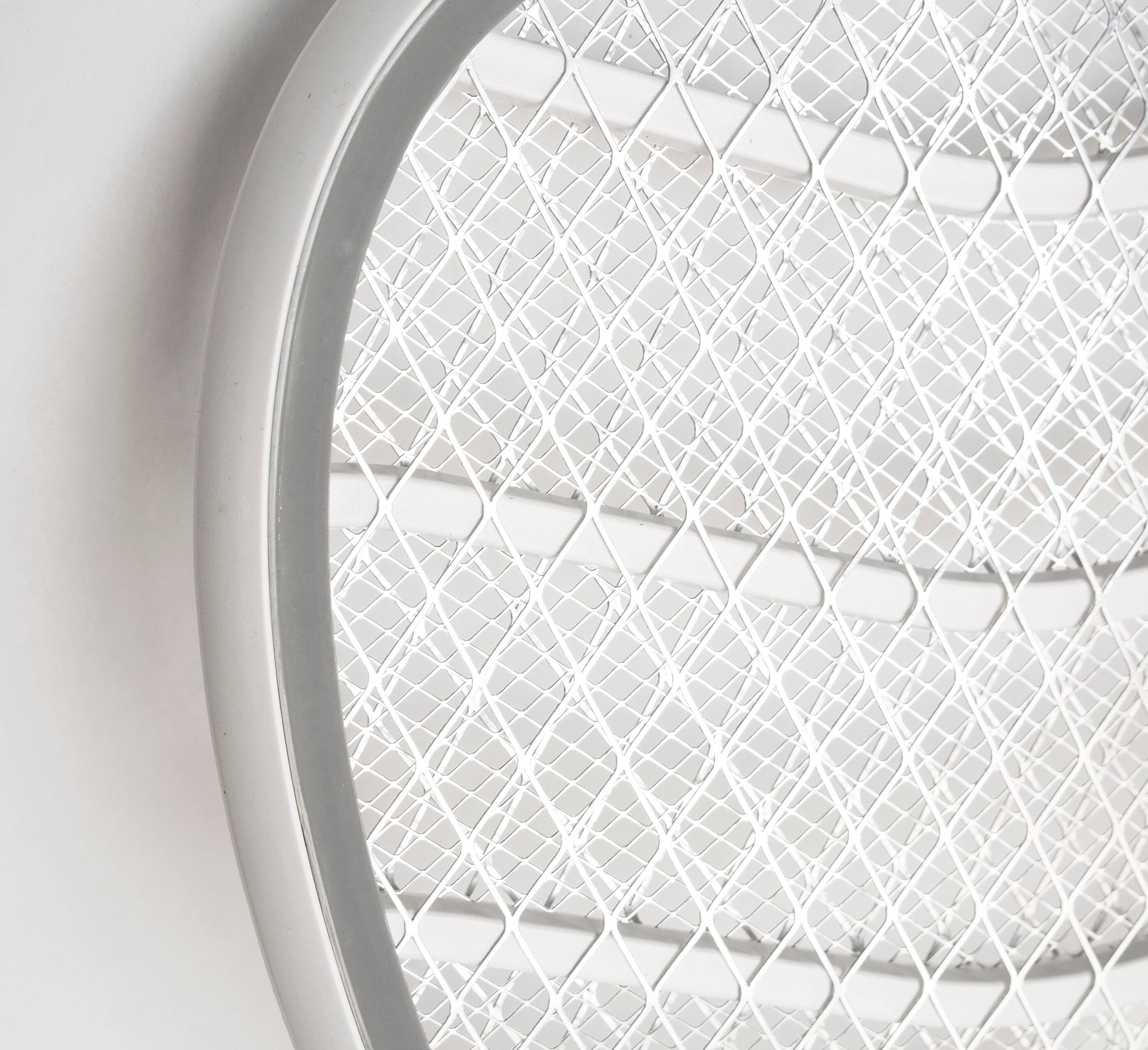 Alt View 3. SPT - Battery-powered Electric Bug Swatter (Pack of 3) - White.