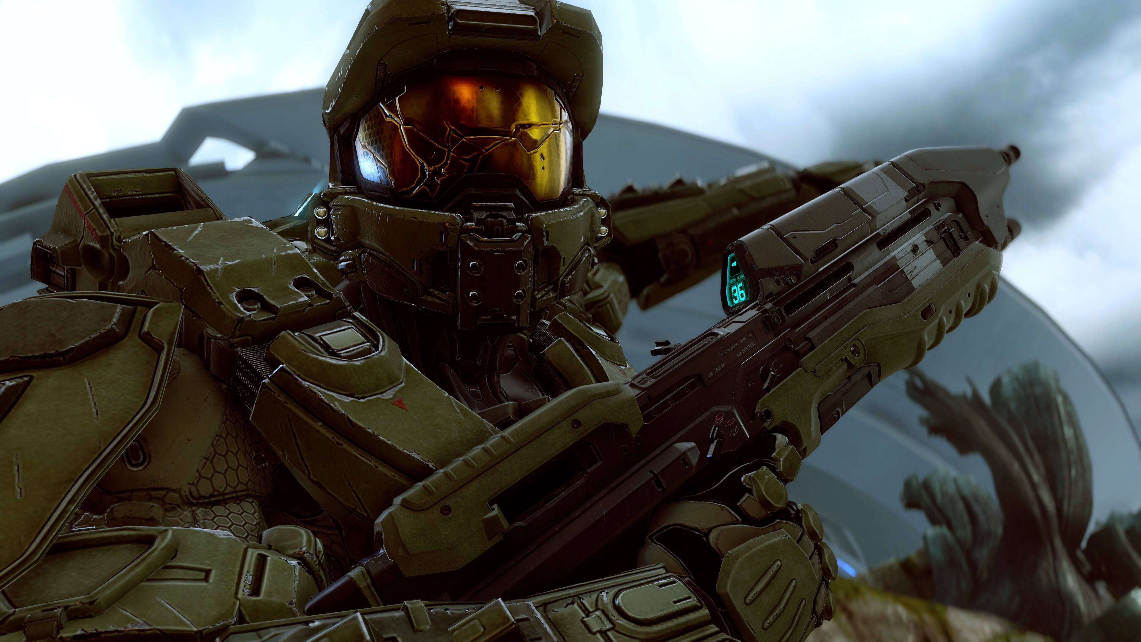 Left. Microsoft - Halo 5: Guardians.