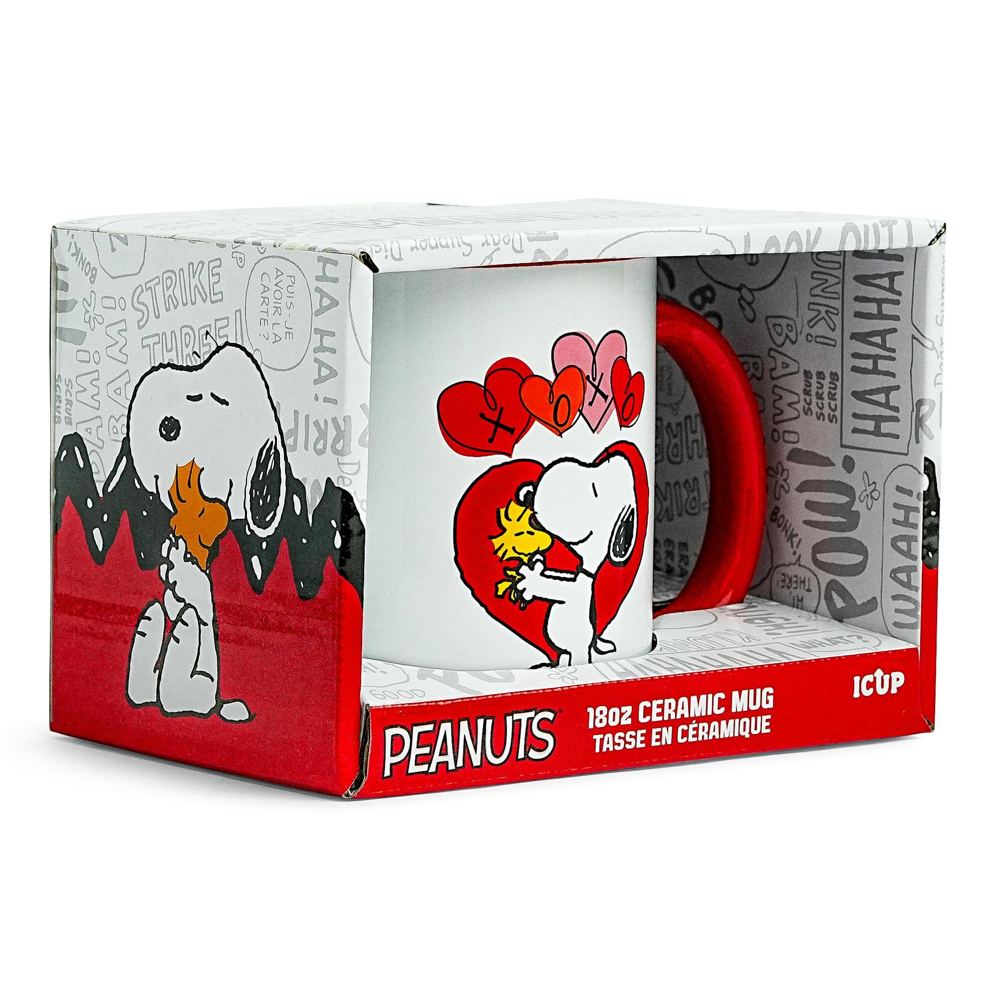 Sure, here is the corrected and grouped text from the image:

**Front of the Box:**
- PEANUTS
- 18oz CERAMIC MUG
- TASSE EN CÉRAMIQUE

**Inside the Box:**
- HAHAHA!
- BONK!
- STRIKE THREE!
- PUIS-JE CARRÉ LA?
- LOOK OUT!
- ICUP
- SCRUB
- BAM!
- POW!
- THERE I WAS!
- ICUP CERAMIC MUG 18oz
- TASSE EN CÉRAMIQUE

**Additional Text:**
- HAHAHA!
- BONK!
- STRIKE THREE!
- PUIS-JE CARRÉ LA?
- LOOK OUT!
- ICUP
- SCRUB
- BAM!
- POW!
- THERE I WAS!