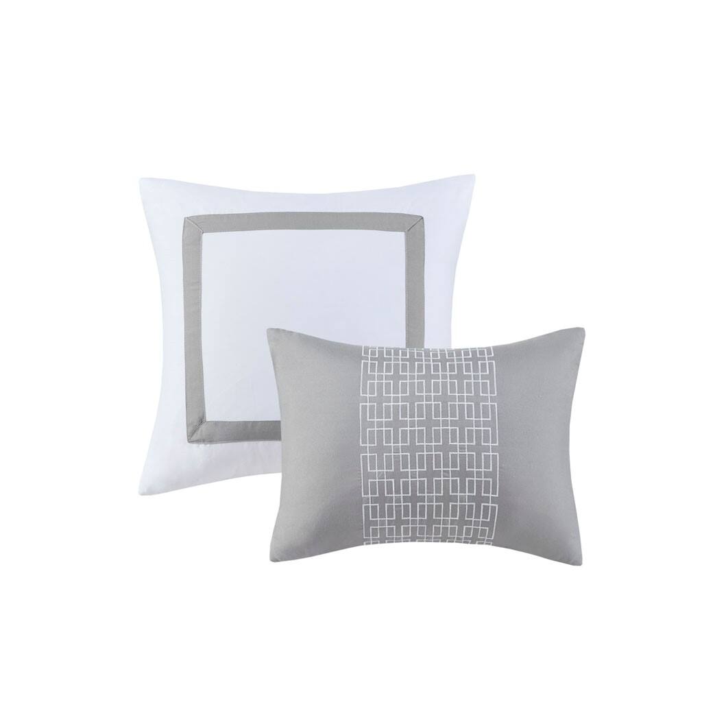 Alt View 3. Gracie Mills - Gracie Mills Aguilar 8-Piece Embroidered Hotel-Style Comforter Set - White.