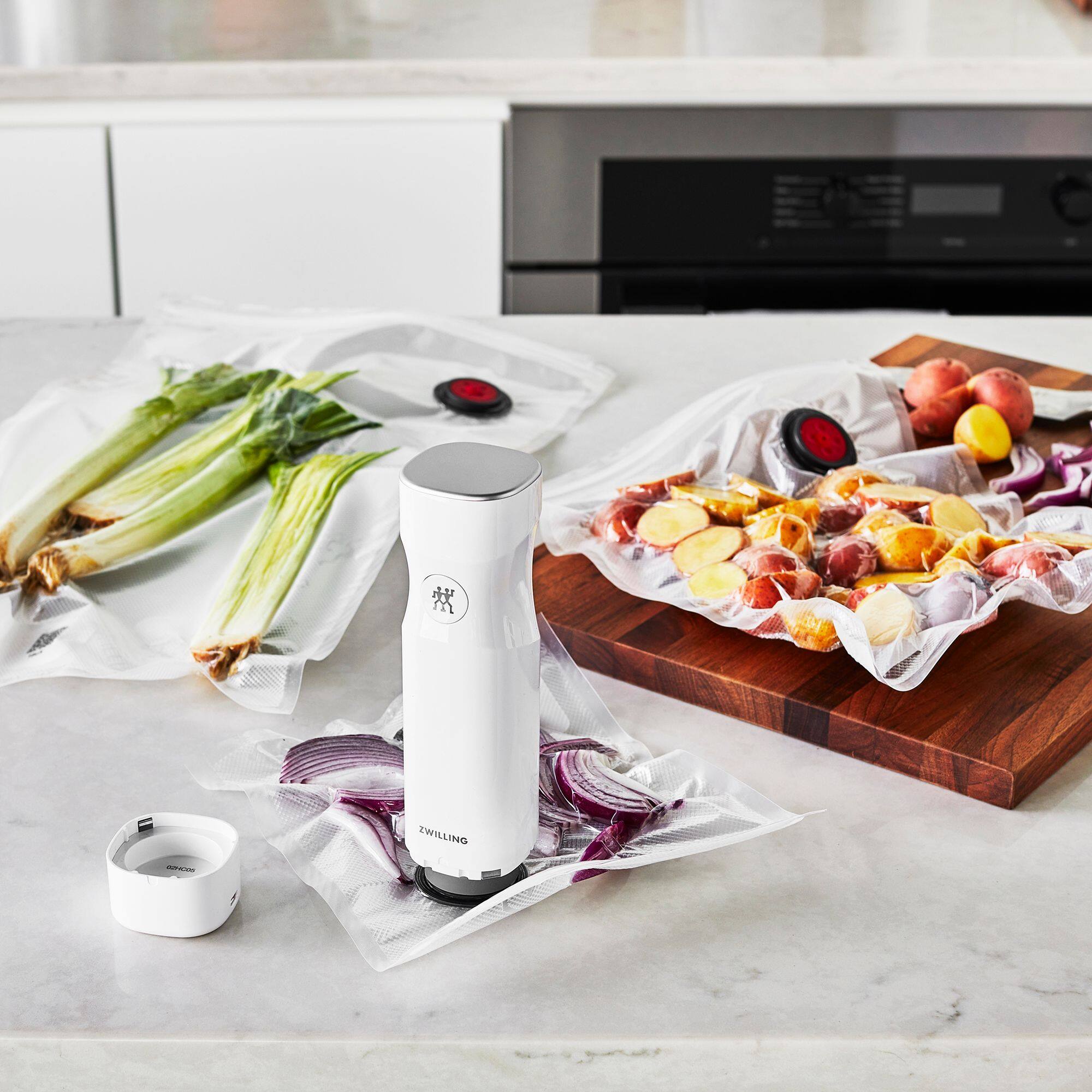 Alt View 6. ZWILLING - ZWILLING Fresh and Save 4-pc Vacuum Sealer Small Bag Starter Set - Clear.