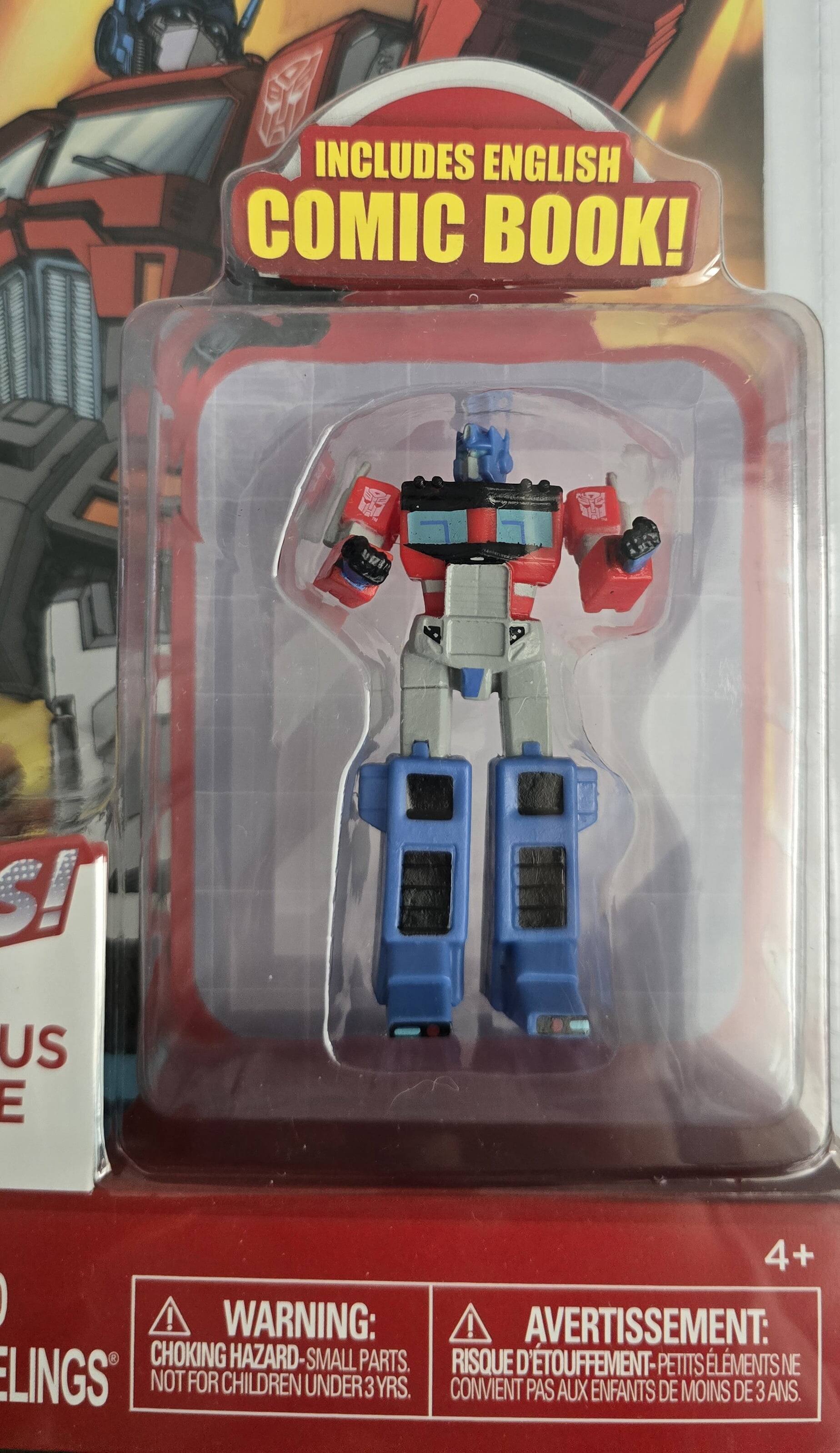 INCLUDES ENGLISH COMIC BOOK!  
WARNING: CHOKING HAZARD-SMALL PARTS. NOT FOR CHILDREN UNDER 3 YRS.  
AVERTISSEMENT: RISQUE D'ÉTOUFFEMENT- PETITS ÉLÉMENTS NE CONVIENT PAS AUX ENFANTS DE MOINS DE 3 ANS.