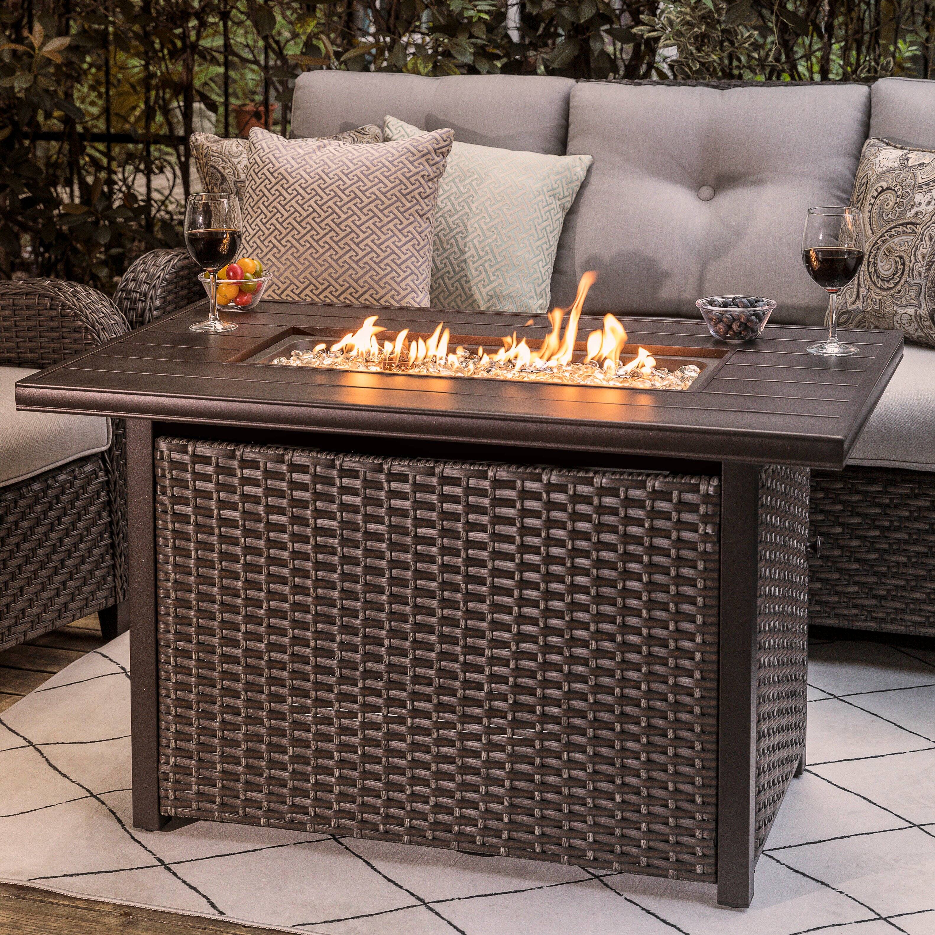 Angle. Nuu Garden - Outdoor 43‑inch 50,000 BTU Fire Pit Table.