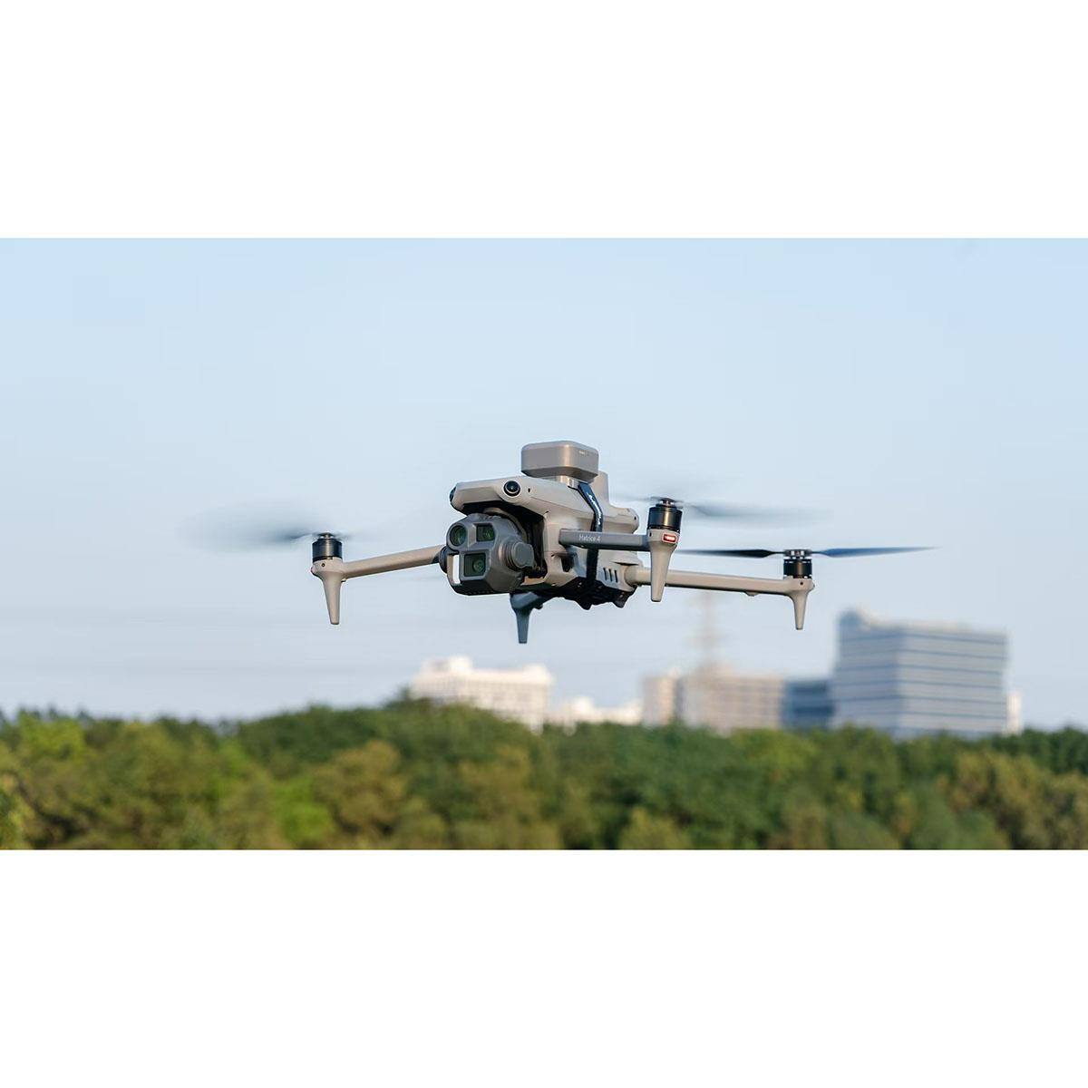 Alt View 2. FlyFire - FlyFire Manti4 Drone Parachute for DJI Matrice 4.