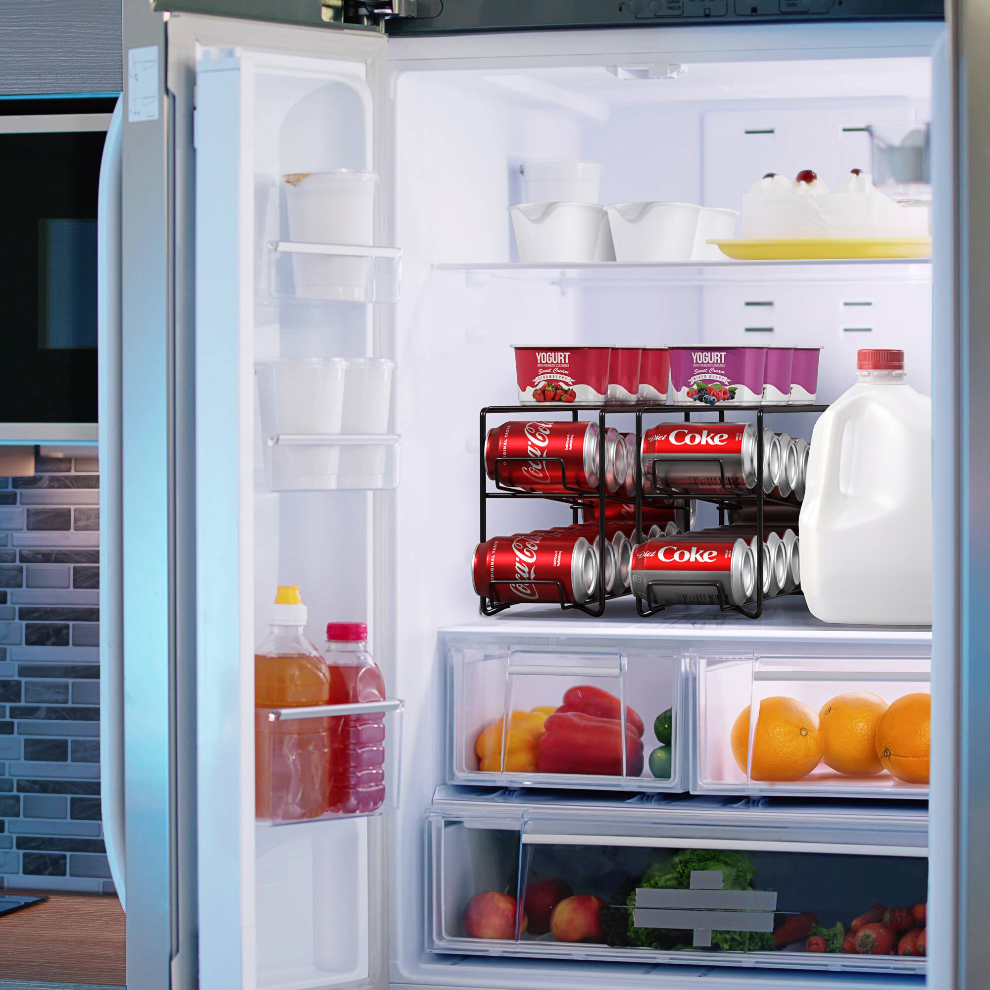 Yogurt in 18, CaCa Coca-Co # Yogurt in Cornice a Coke ccOs L - i -S Coke Tan