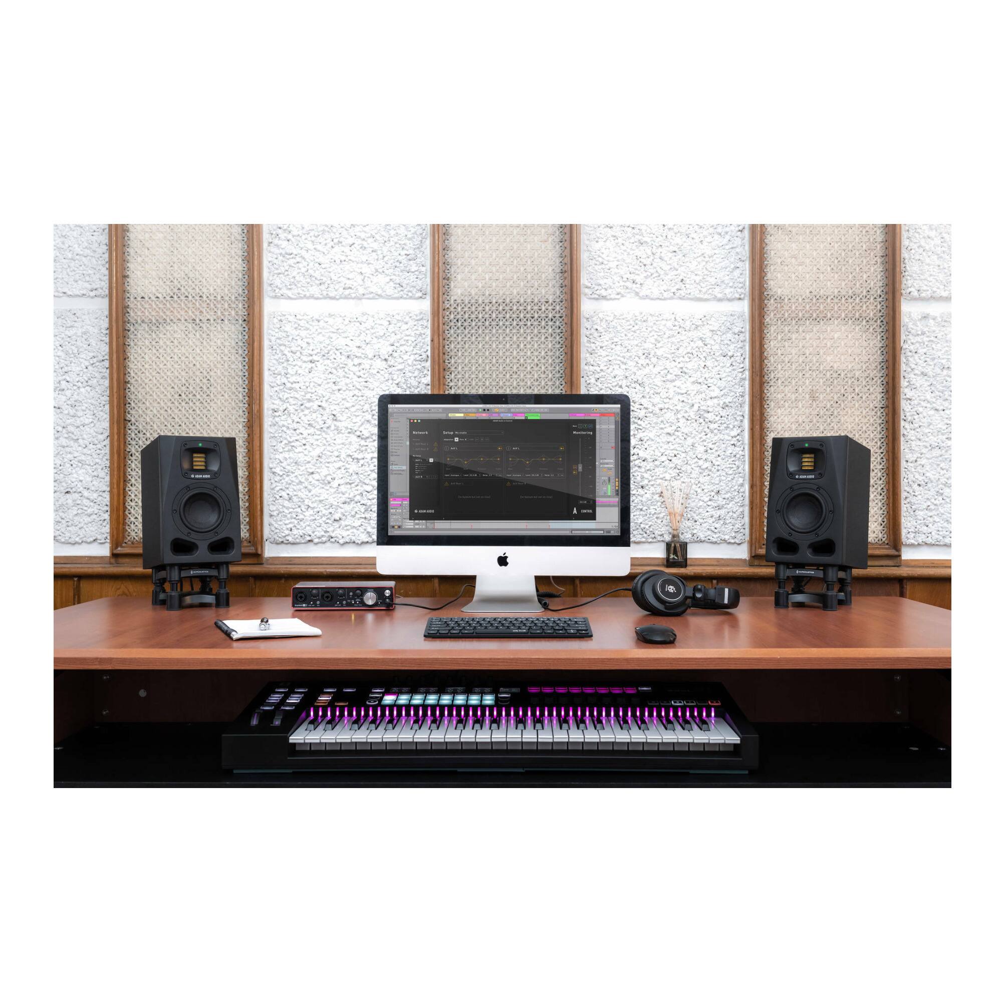 Back. ADAM Audio - Adam Audio A4V Powered 2-Way Studio Monitor.