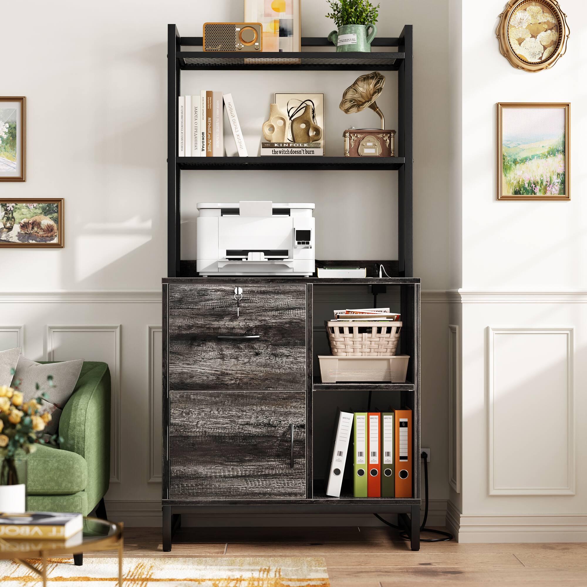 Sure, here is the corrected and grouped text from the image:

- COMBREENEN E
- MEUCA C DOORTAR I
- nUEsUM Il ERISO d
- 0 63 : I E - LINFOLE - threitchdomntburm de vitrh donsa bure JOBA J NOHV

The text appears to be a mix of letters and numbers, possibly from a distorted or stylized font. It doesn't form coherent words or phrases in English.