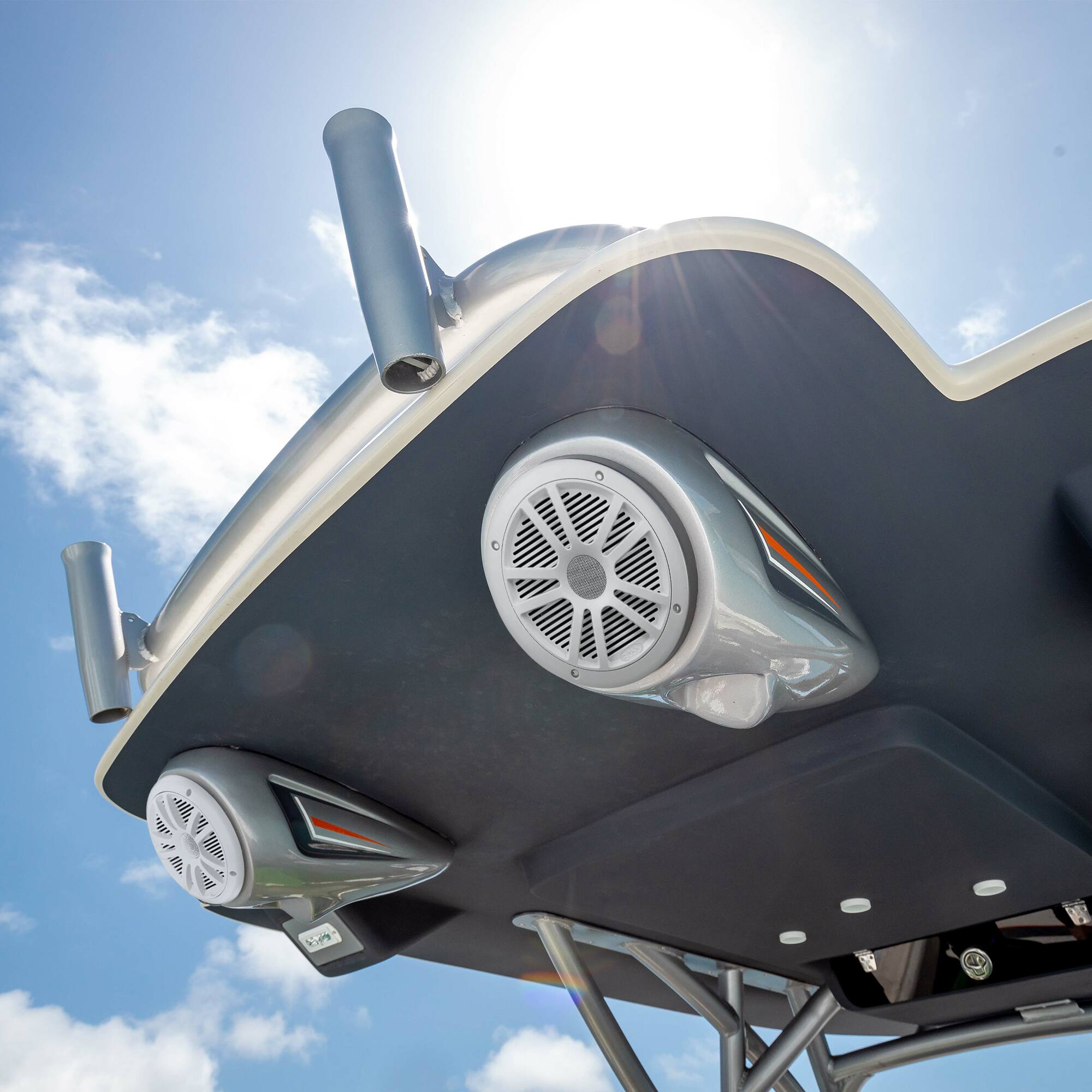 Alt View 3. BOSS Audio - BOSS Audio MR6W 6.5" 360W Dual Cone Marine/Boat Speakers Stereo, White (4 Pack) - White.