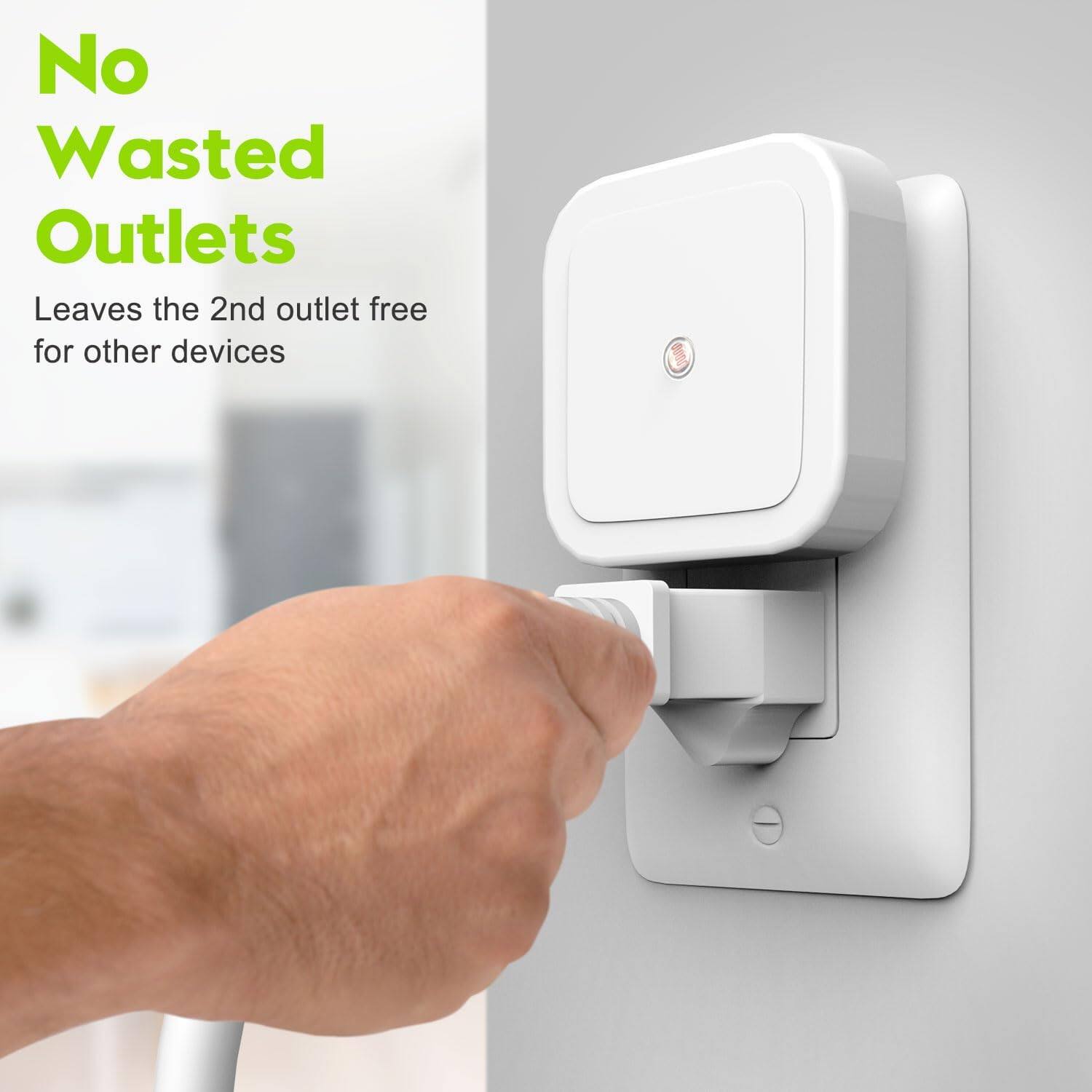No Wasted Outlets  
Leaves the 2nd outlet free for other devices