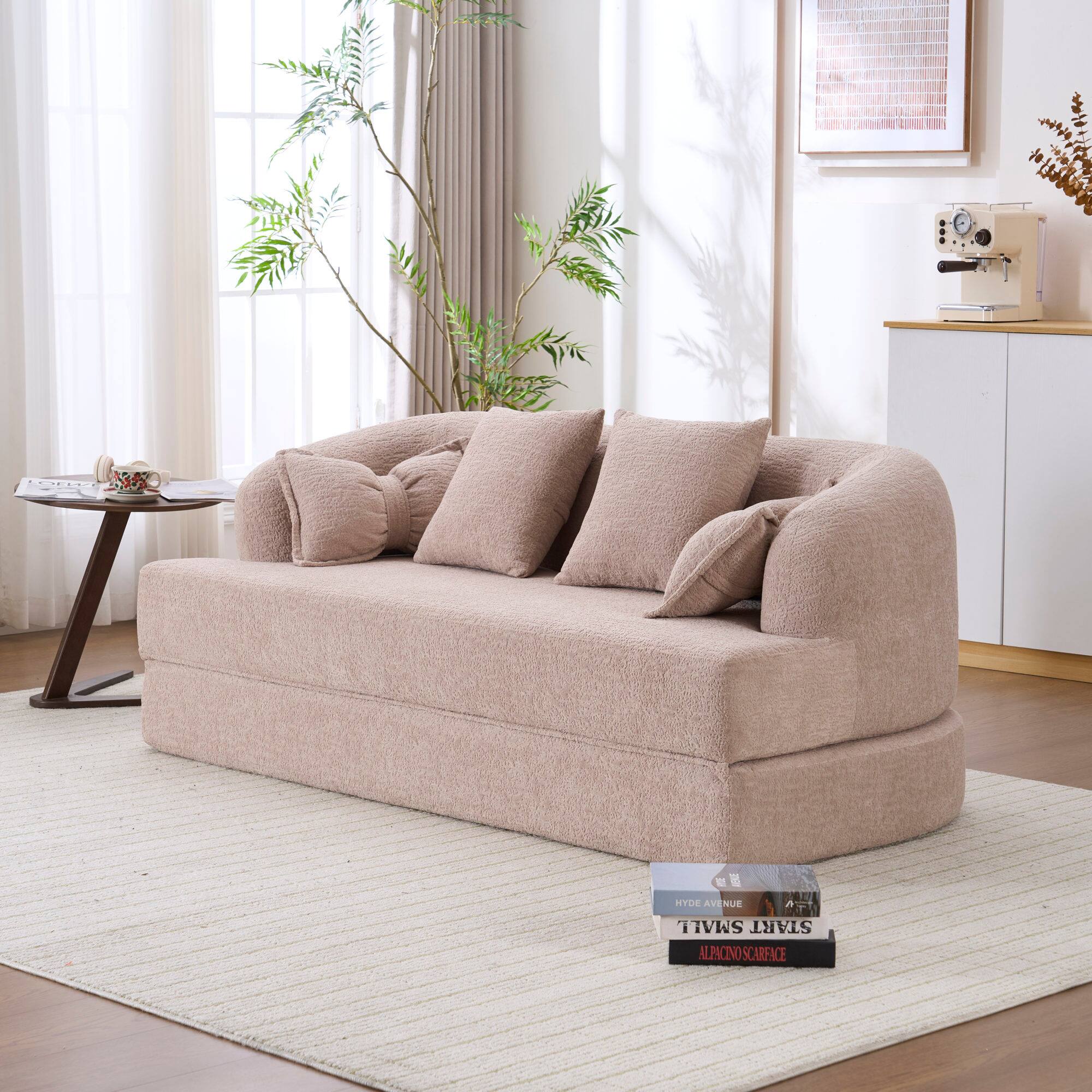 Sure, here is the corrected and grouped text:

- HYDE AVENUE
- SMALL START
- AL PACINO SCARFACE