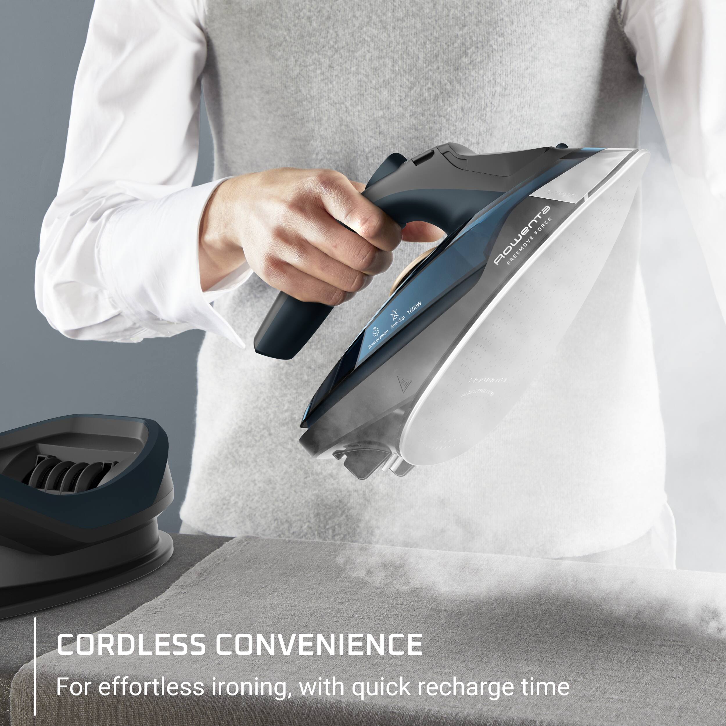 & MOOSI deply
ROWENTA 00000000000000000000000000000000000000 FREEMOVE
ATVEIRO
CORDLESS CONVENIENCE For effortless ironing, with quick recharge time